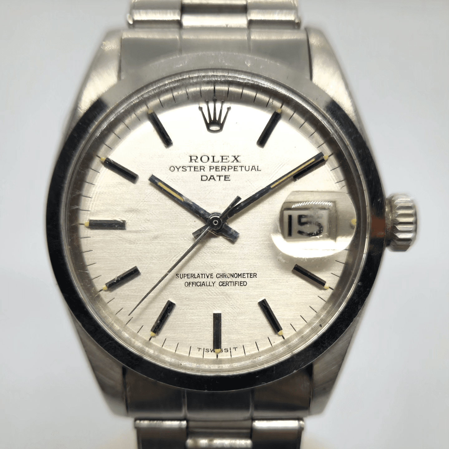 Reloj Rolex Oyster Perpetual Date acero inoxidable con esfera plateada linen dial en Joyería Recoleta
