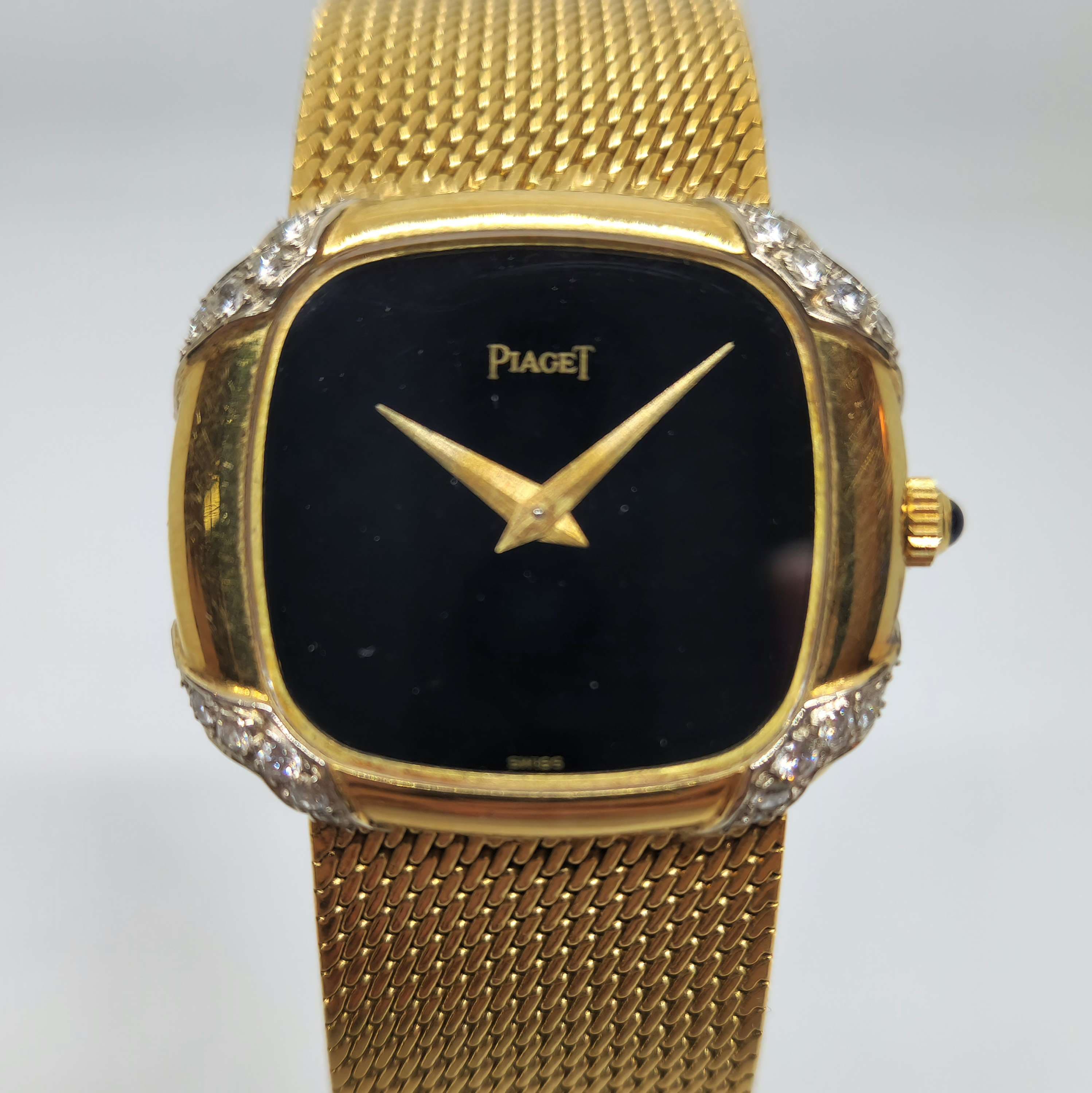 Reloj Piaget dama oro amarillo 18k con dial de ónix negro y diamantes en Joyería Recoleta