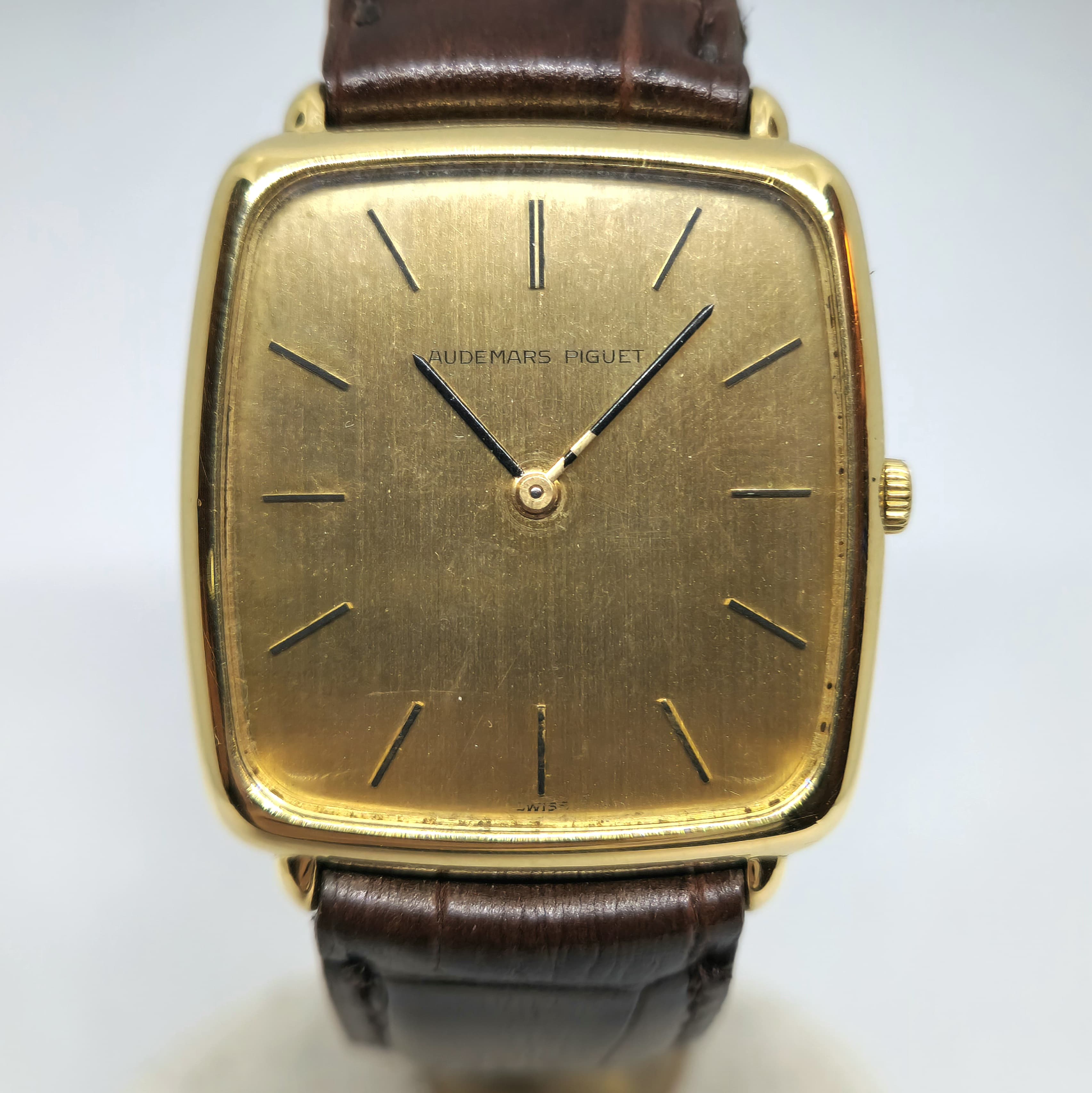 Audemars Piguet Cushion Oro — Joyería Recoleta