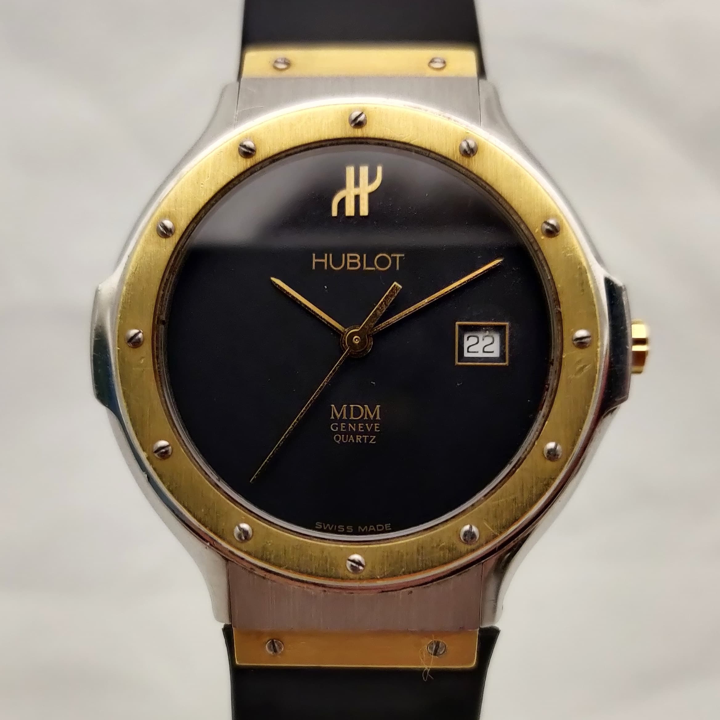 Reloj Hublot Classic MDM dama bicolor acero y oro con dial negro en Joyería Recoleta