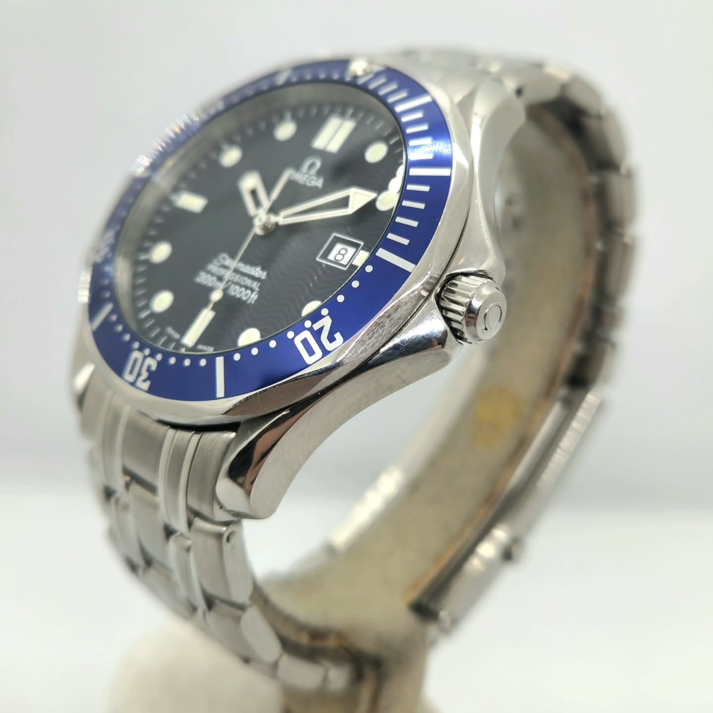 Omega Seamaster James Bond 41 — Joyería Recoleta