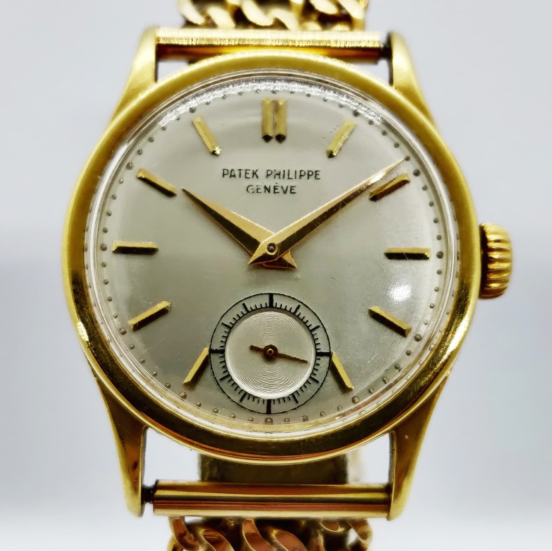 Reloj Patek Philippe Calatrava ref. 96 en oro amarillo con segundero pequeño en Joyería Recoleta.