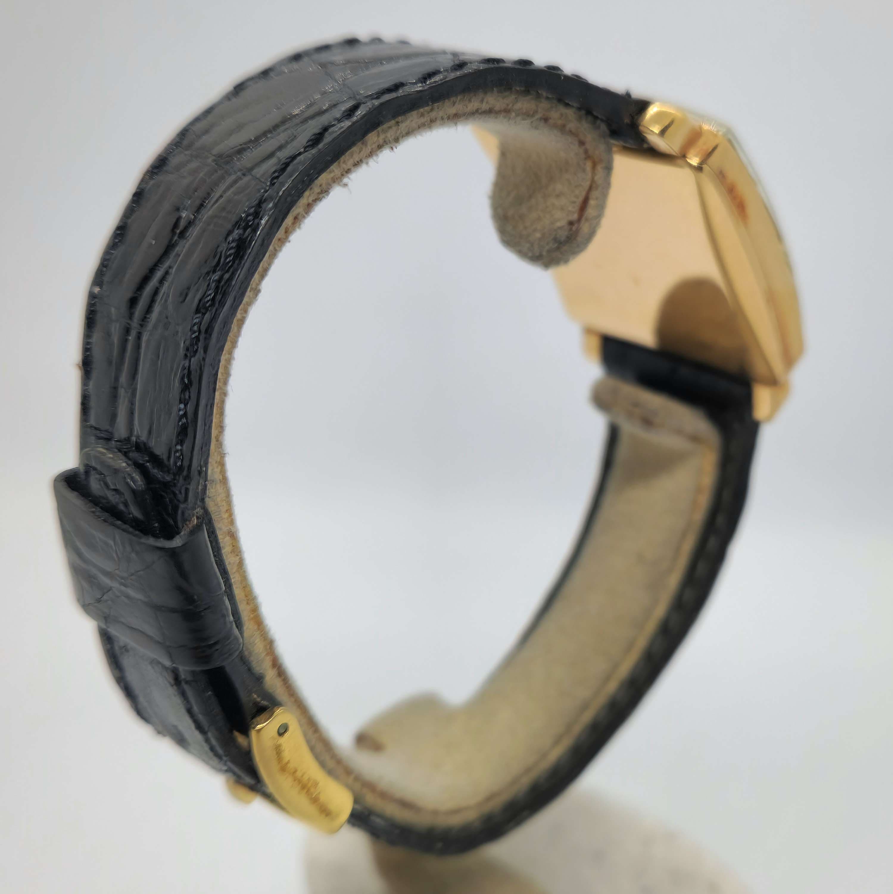 Patek Philippe Cuadrado Oro — Joyería Recoleta