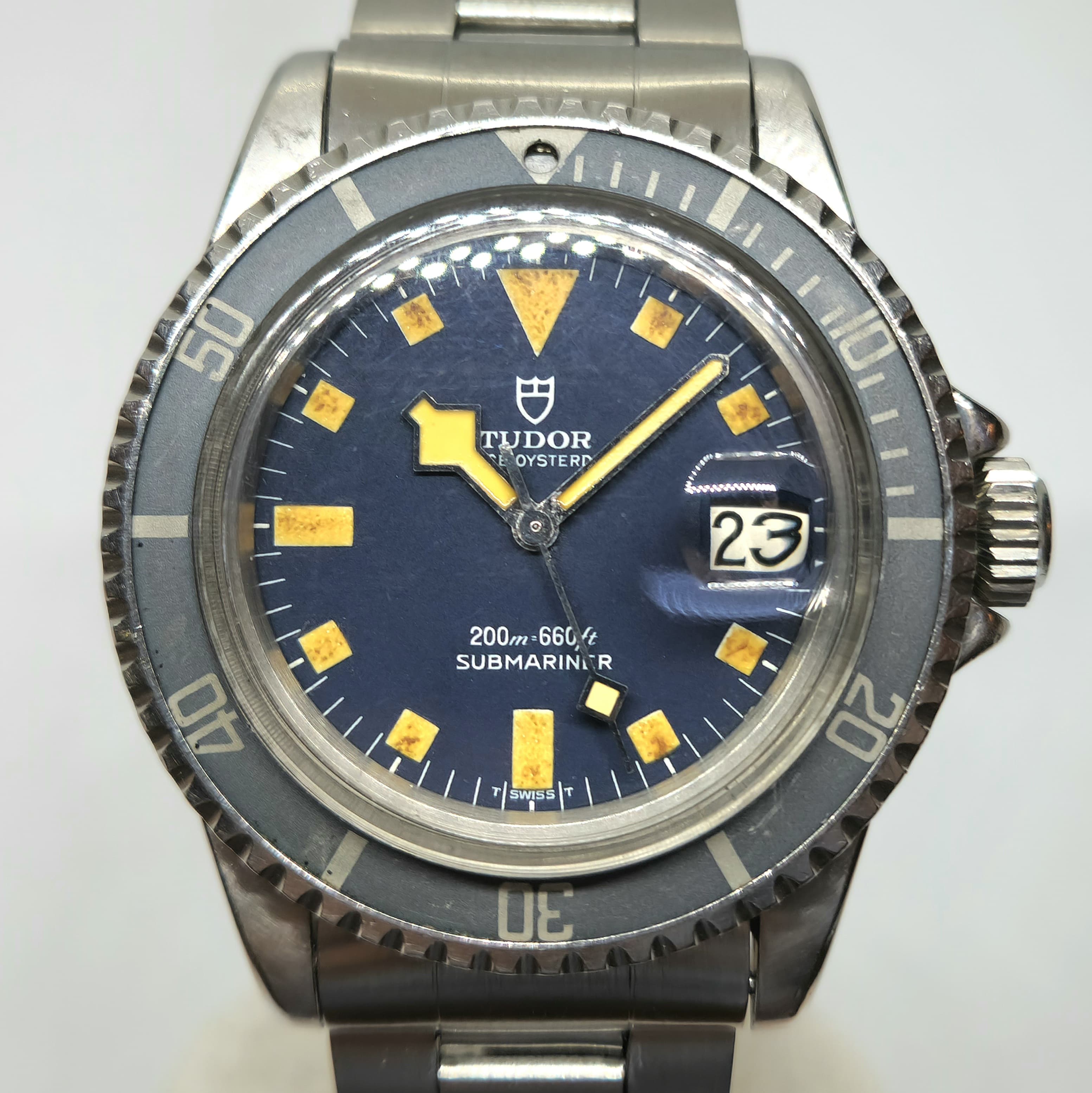 Reloj Tudor Submariner Snowflake acero azul índices dorados vintage en Joyería Recoleta