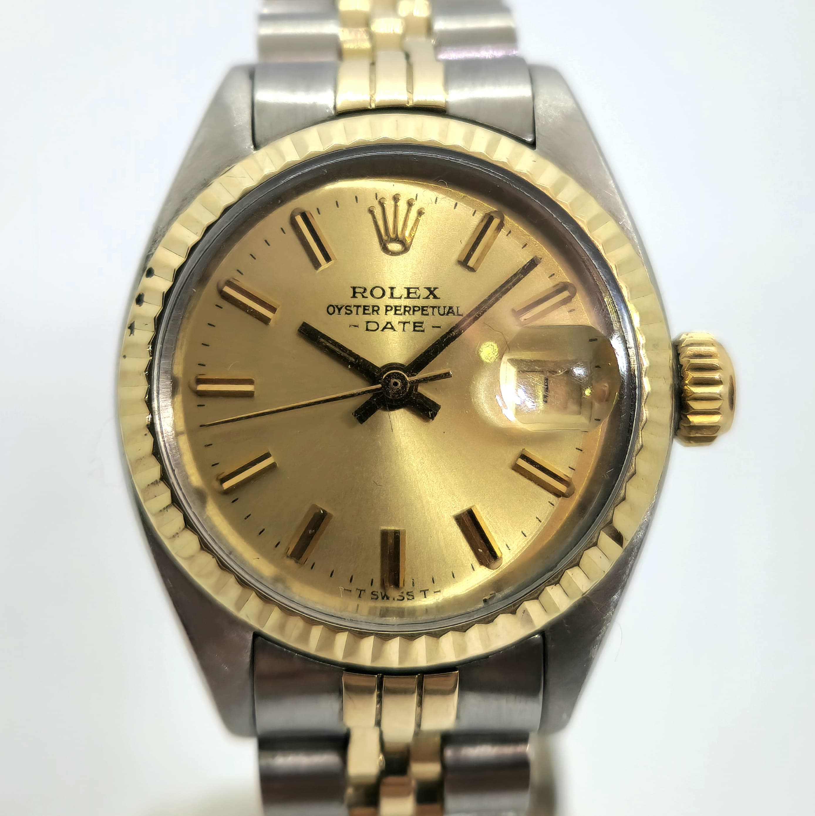 Reloj Rolex Oyster Perpetual Date bicolor acero y oro amarillo con esfera champagne en Joyería Recoleta