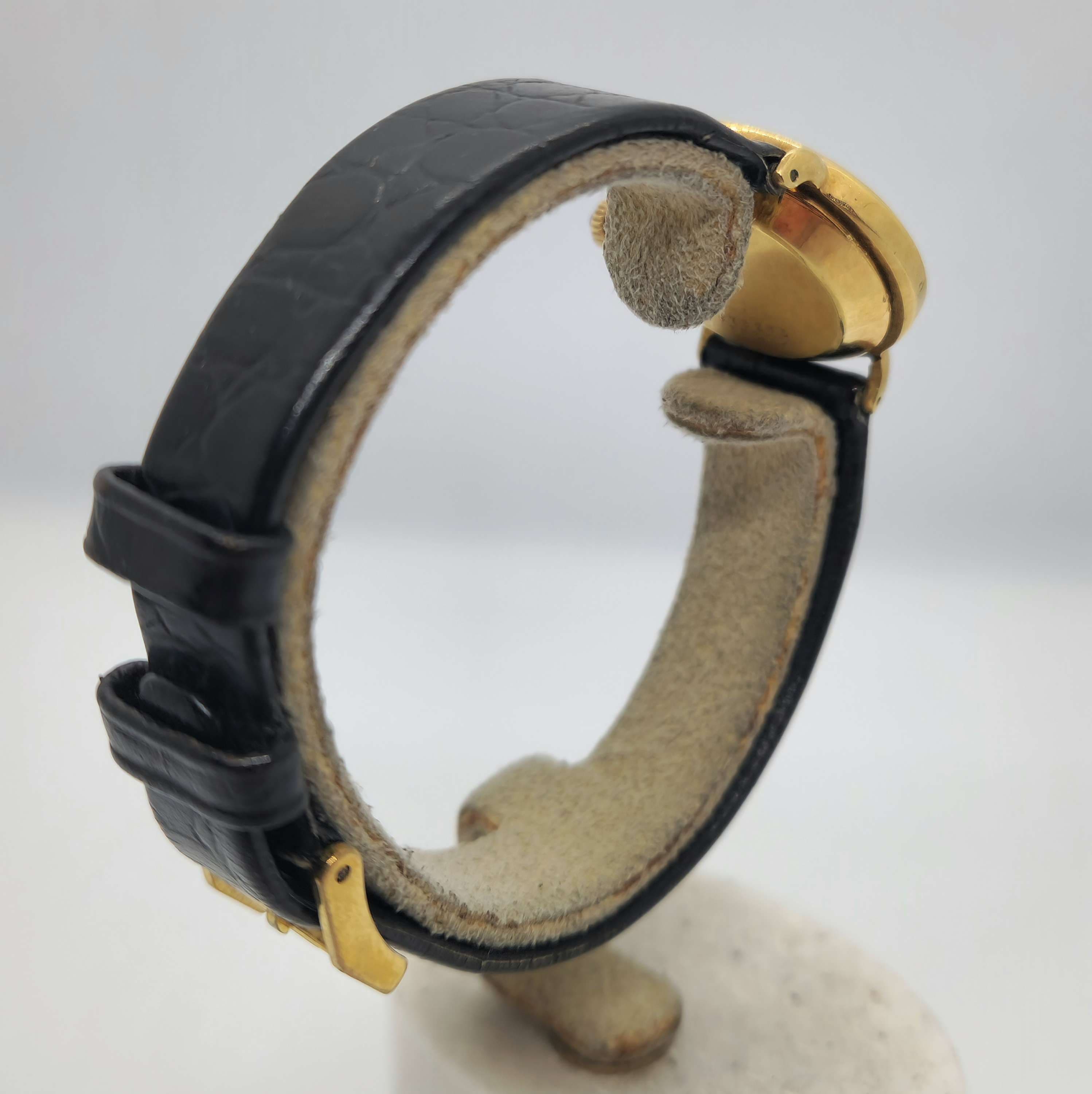 Baume & Mercier Oro Madre Perla — Joyería Recoleta