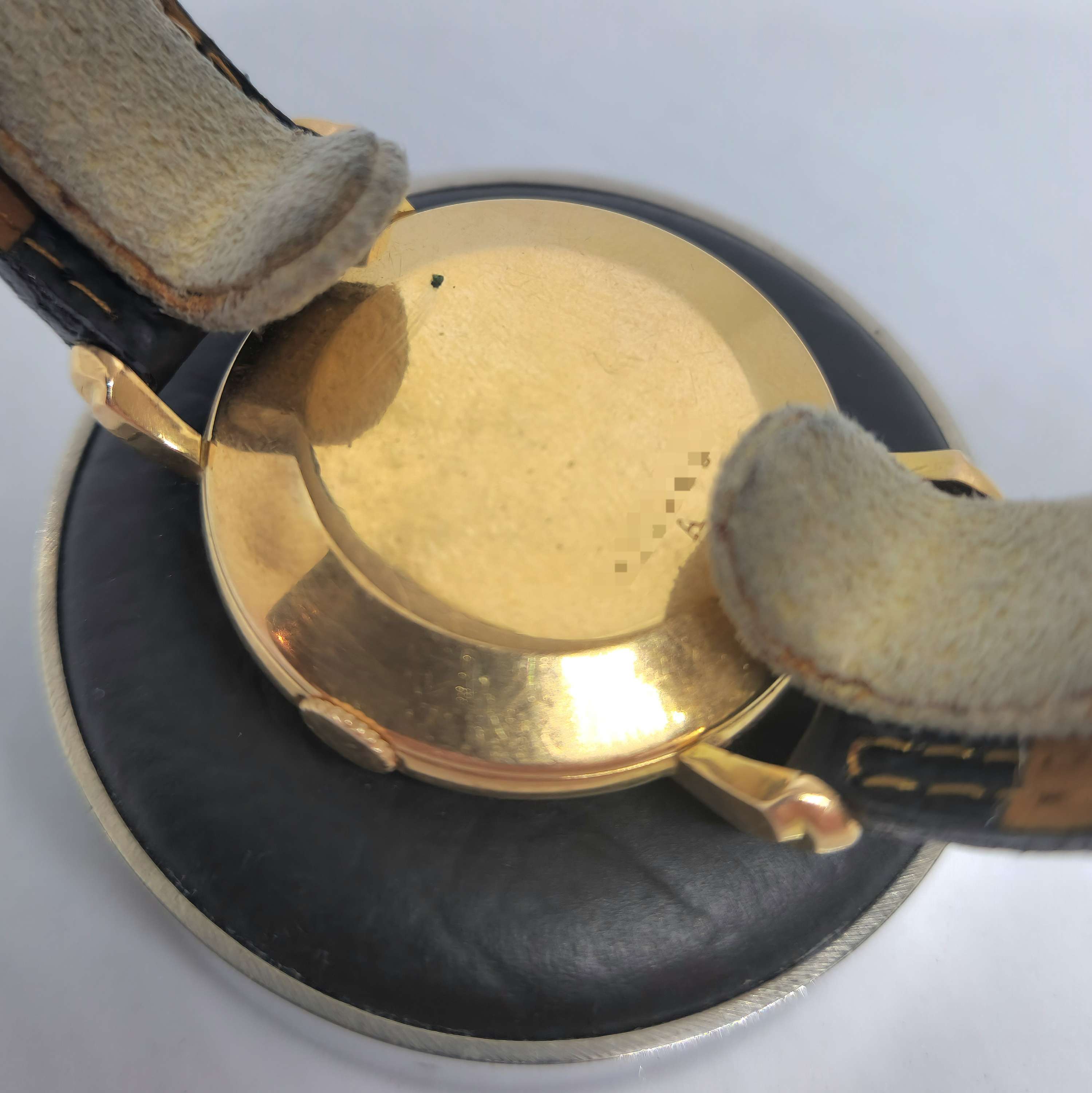 Jaeger-LeCoultre Oro Asas Gota — Joyería Recoleta