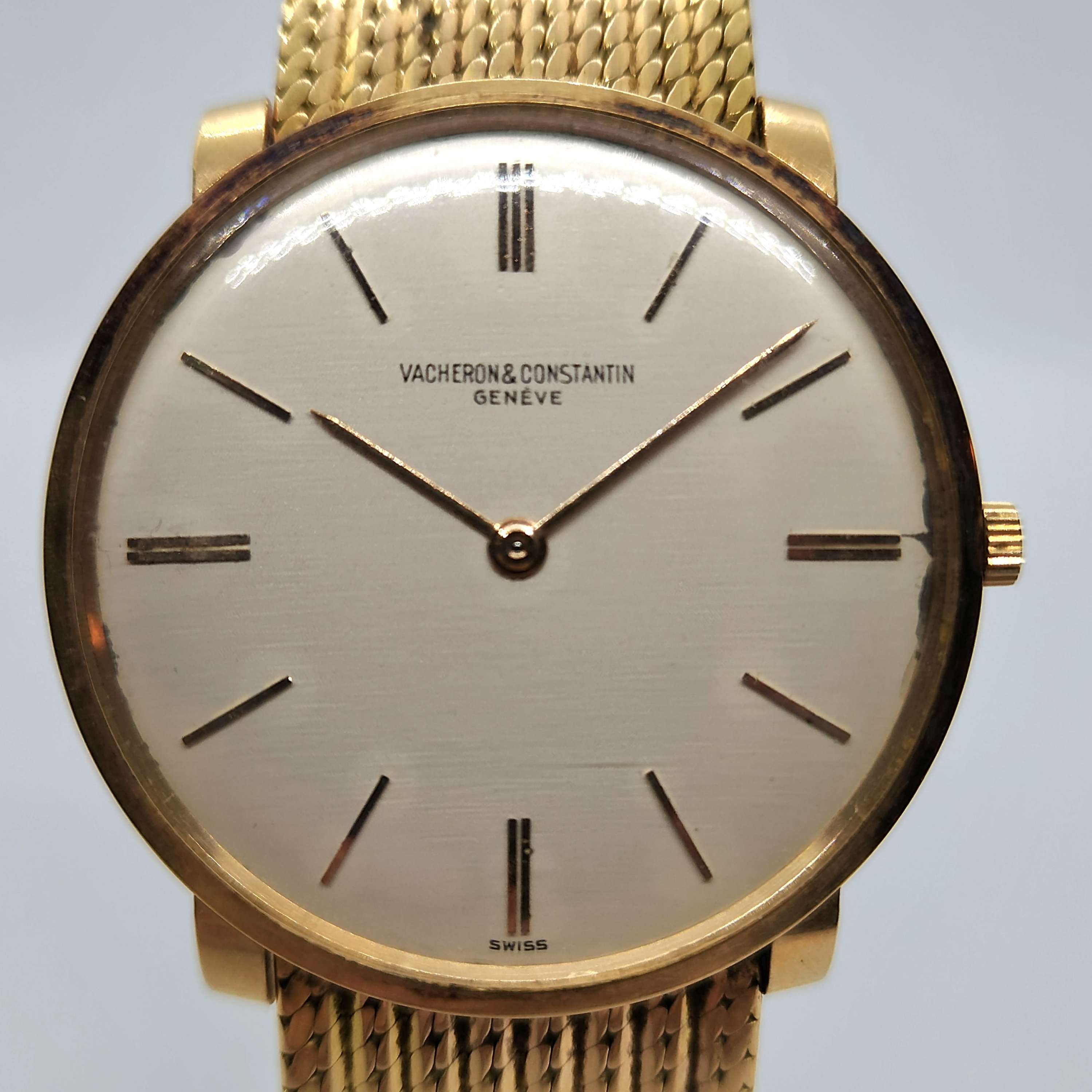 Reloj Vacheron Constantin Genève ref. 6115 en oro amarillo 18k con malla milanesa en Joyería Recoleta