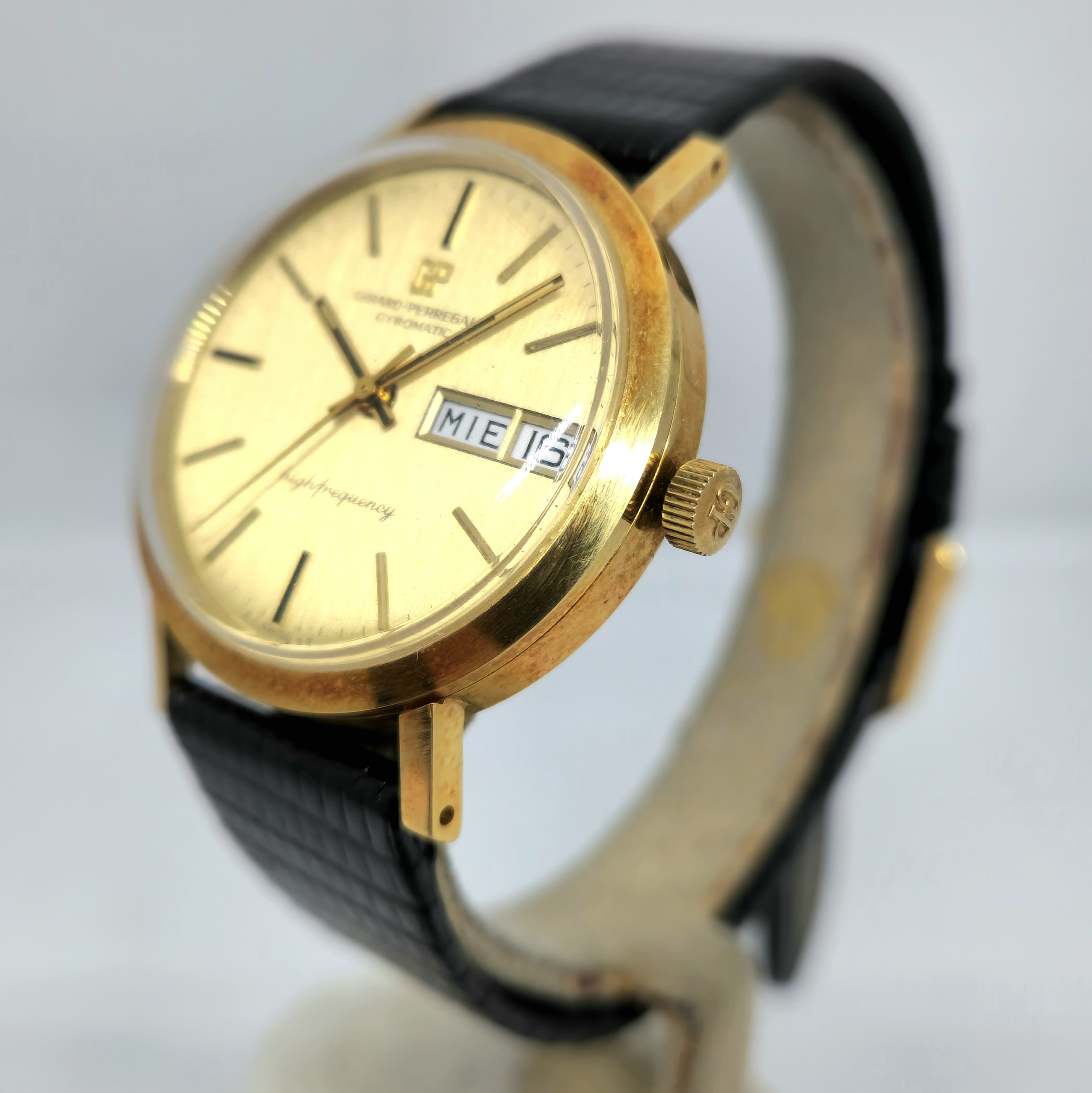 Girard Perregaux Gyromatic Oro — Joyería Recoleta