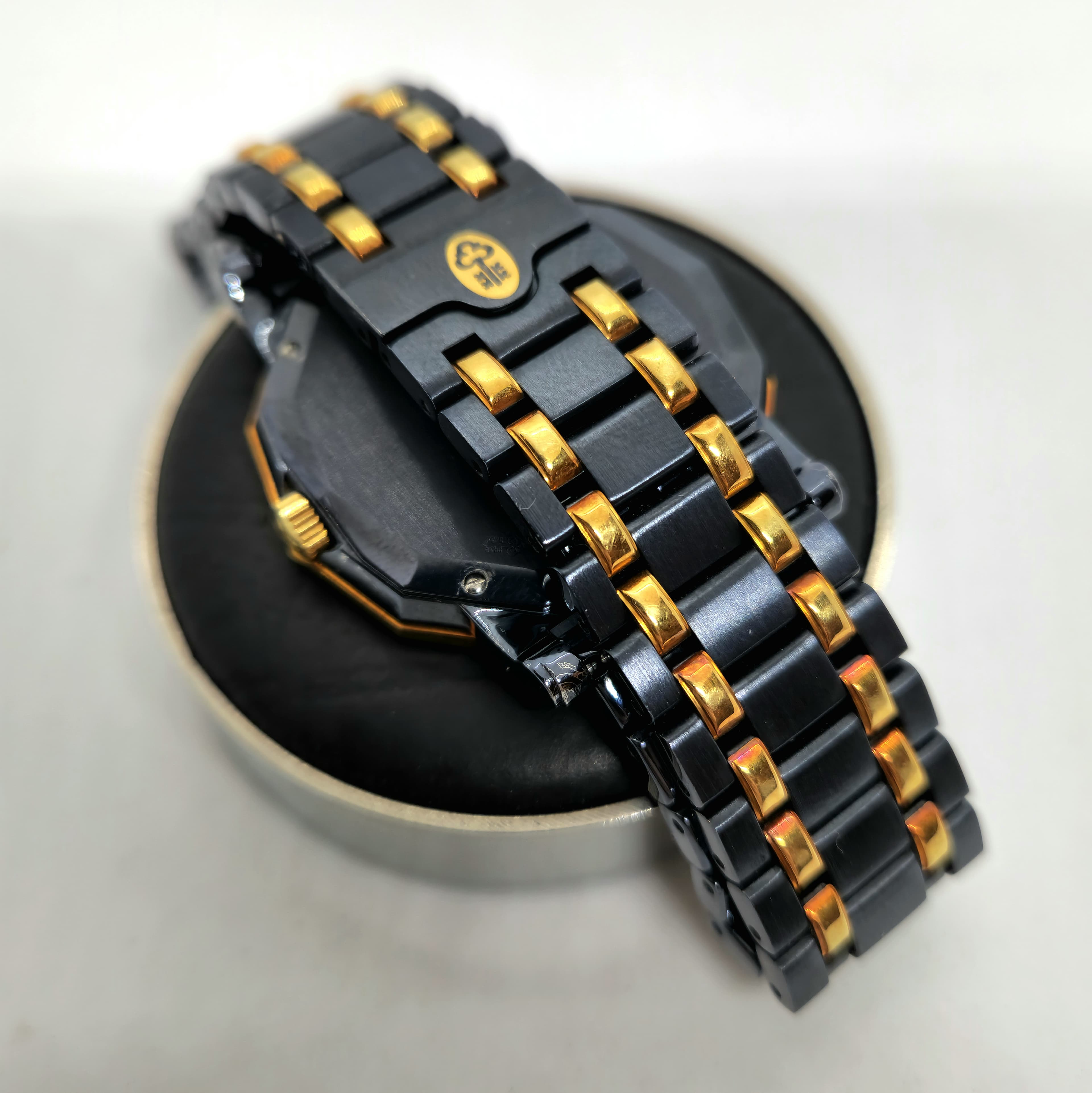 Corum Admirals Cup — Joyería Recoleta