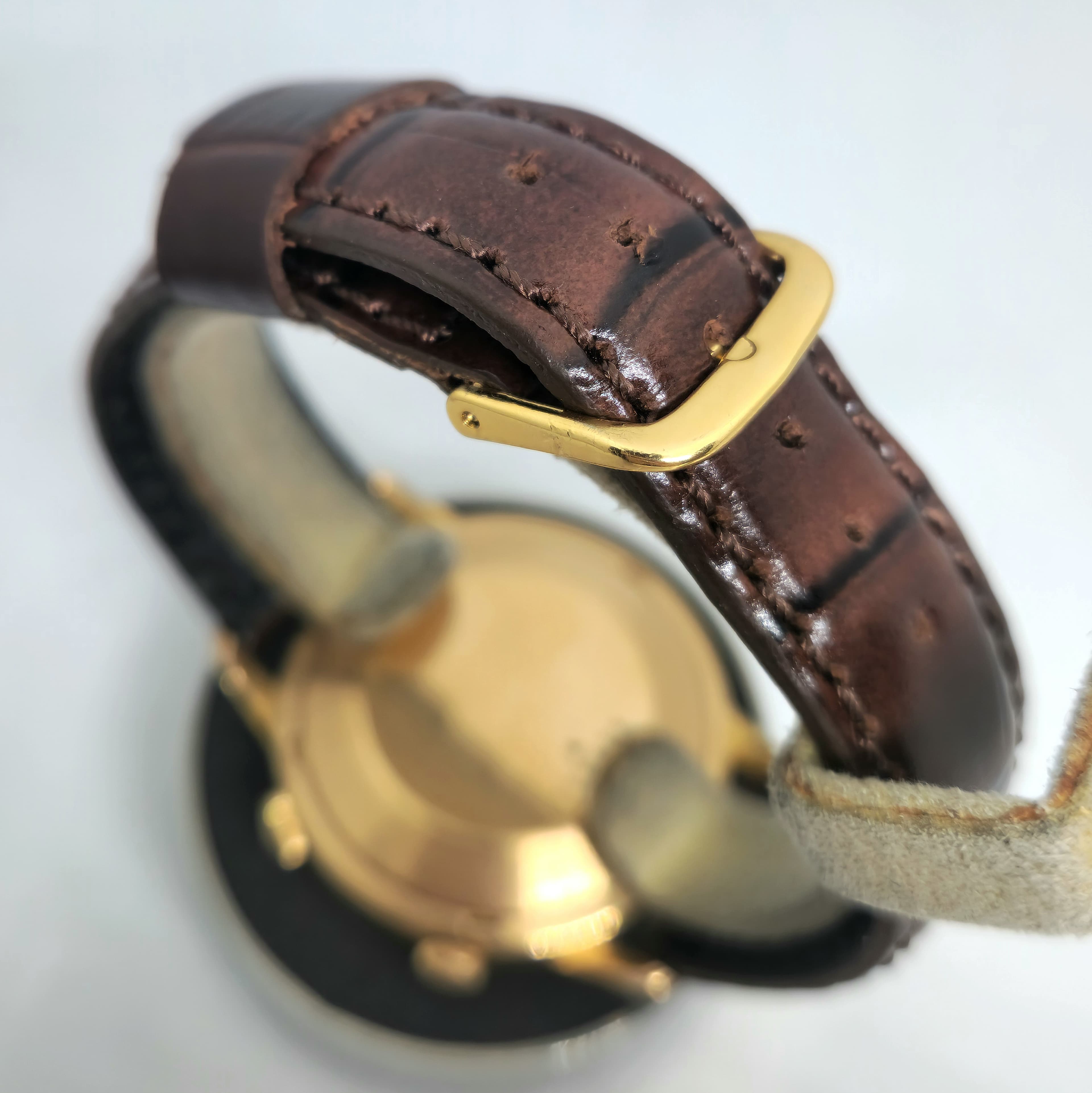 Jaeger-LeCoultre Memovox Oro Rosa — Joyería Recoleta