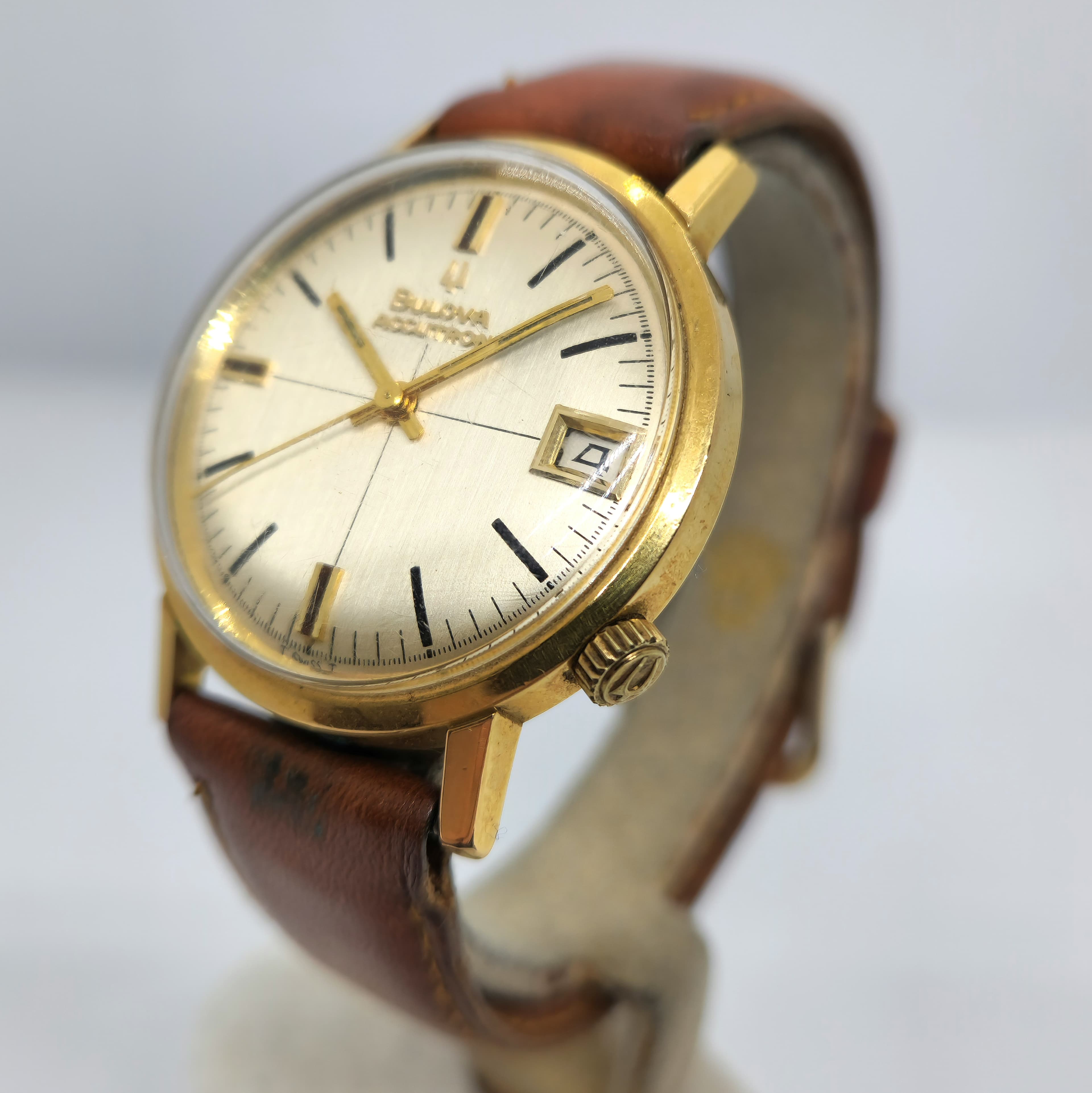 Bulova Accutron Enchapado — Joyería Recoleta