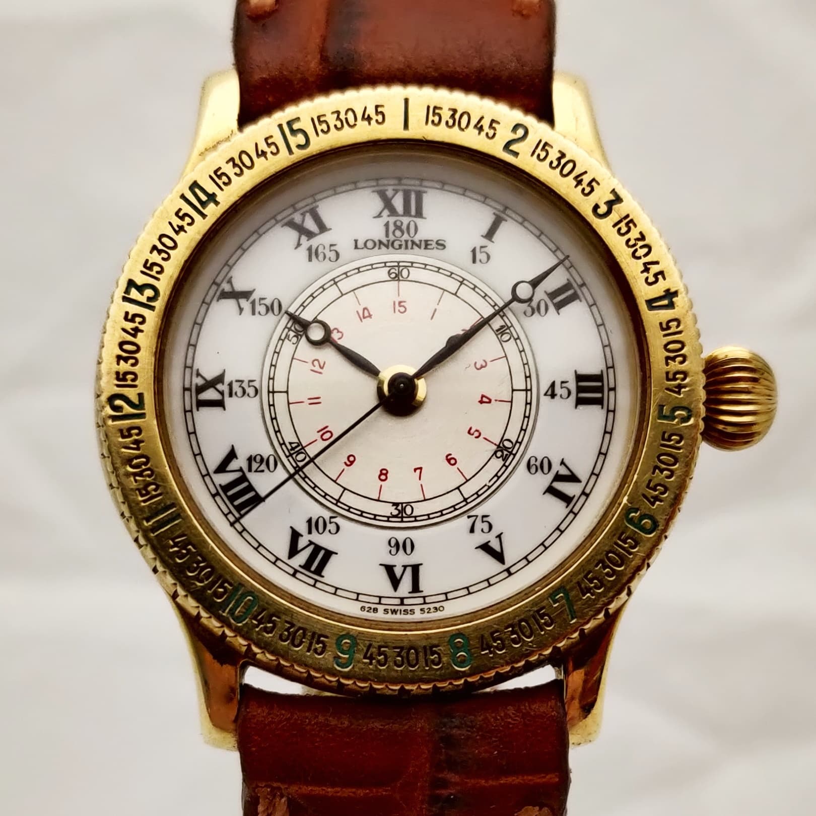 Reloj Longines Lindbergh en oro amarillo con esfera náutica y bezel graduado en Joyería Recoleta