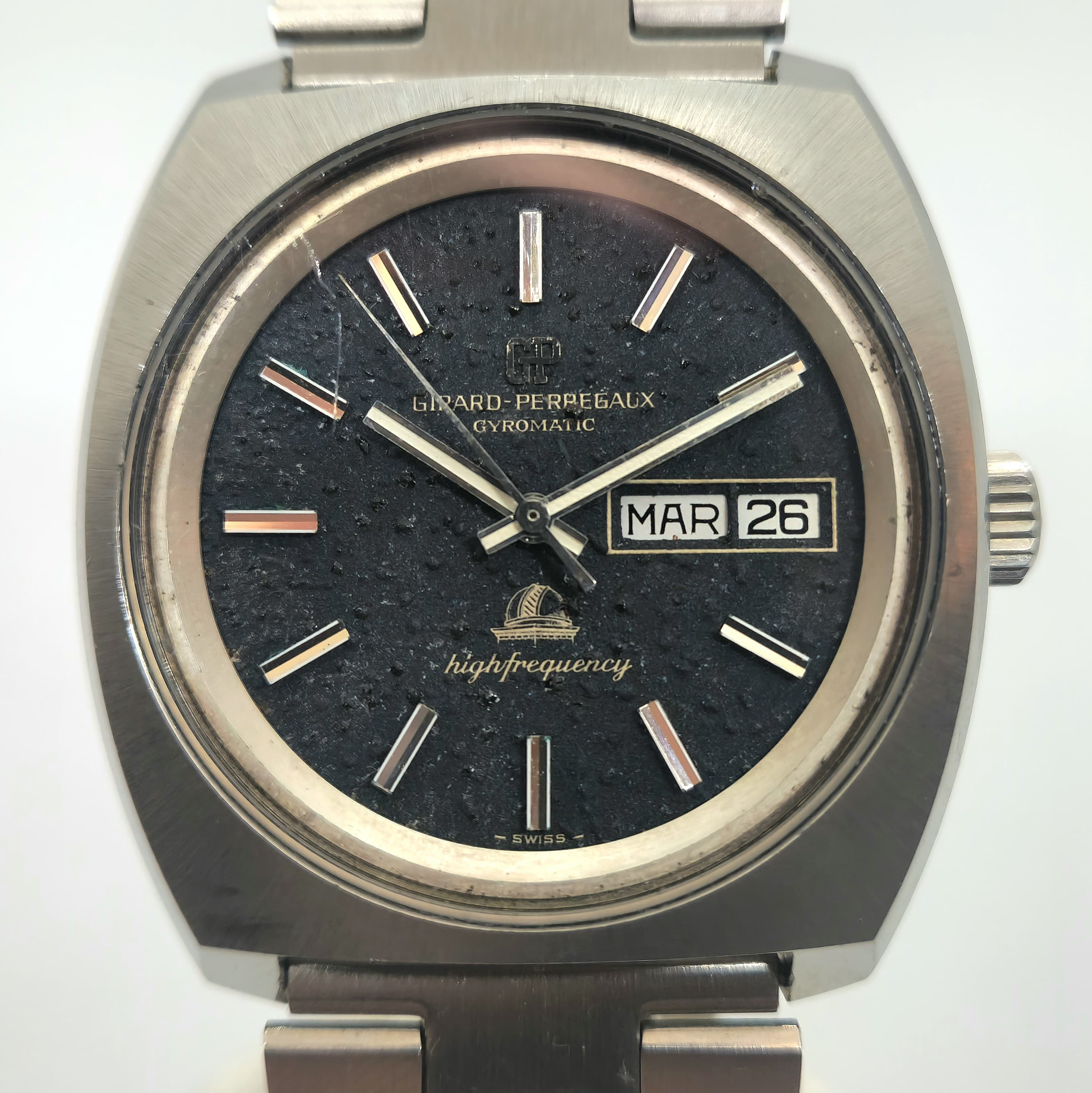 Reloj Girard Perregaux Gyromatic High Frequency acero esfera negra texturada en Joyería Recoleta