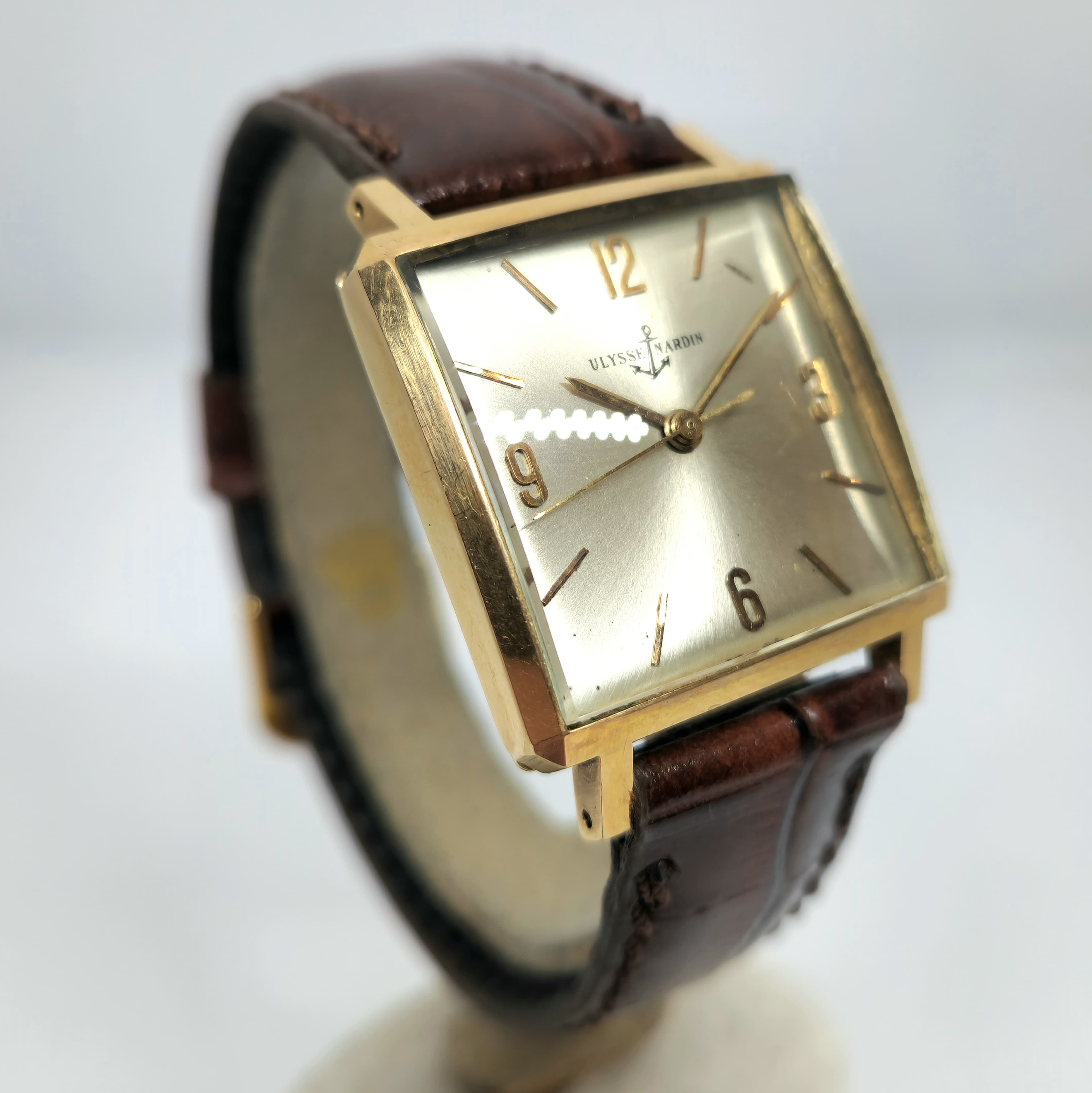 Ulysse Nardin Cuadrado Oro — Joyería Recoleta