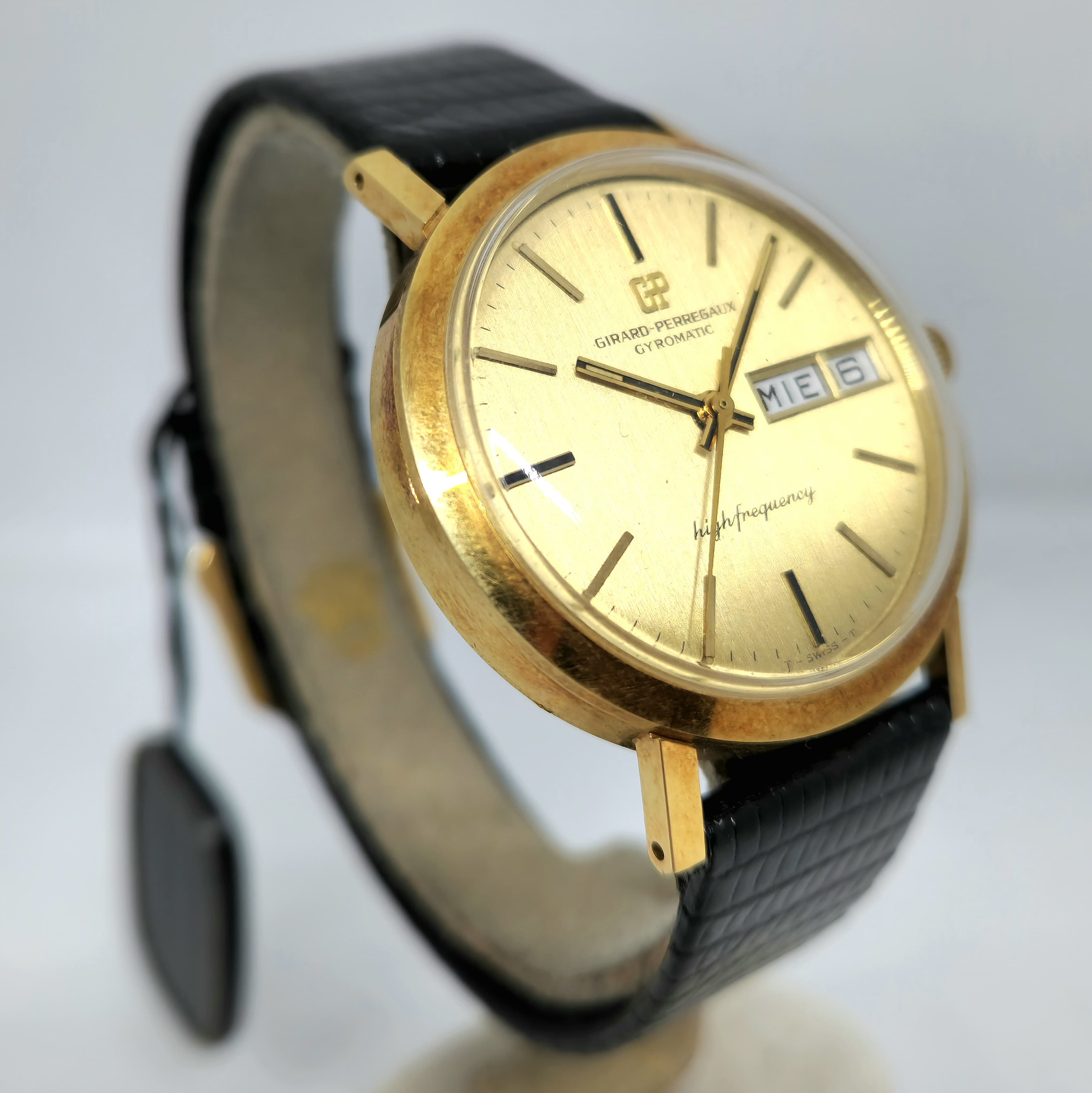 Girard Perregaux Gyromatic Oro — Joyería Recoleta