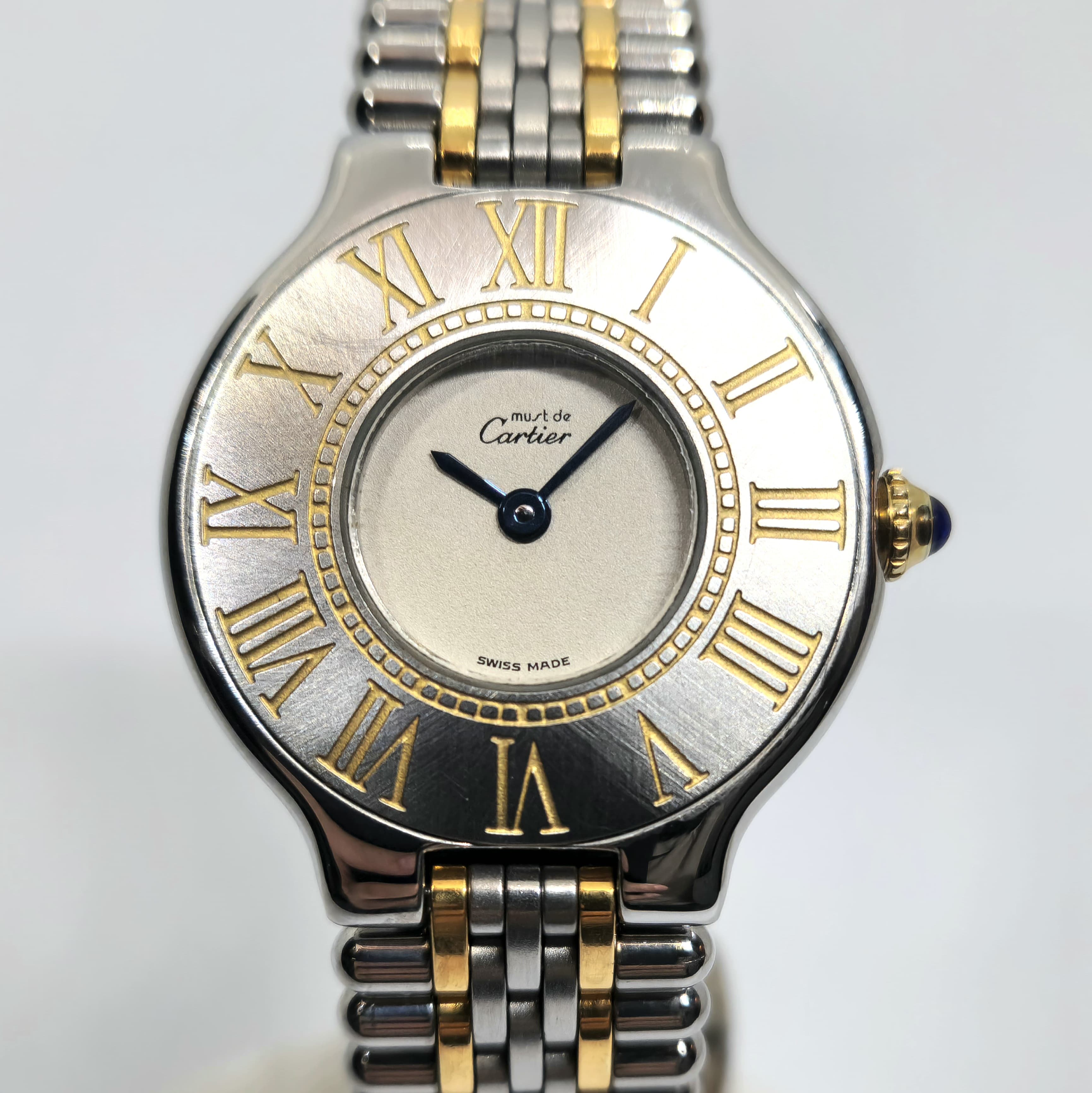Reloj Must de Cartier 21 Dama acero y oro con números romanos dorados en Joyería Recoleta