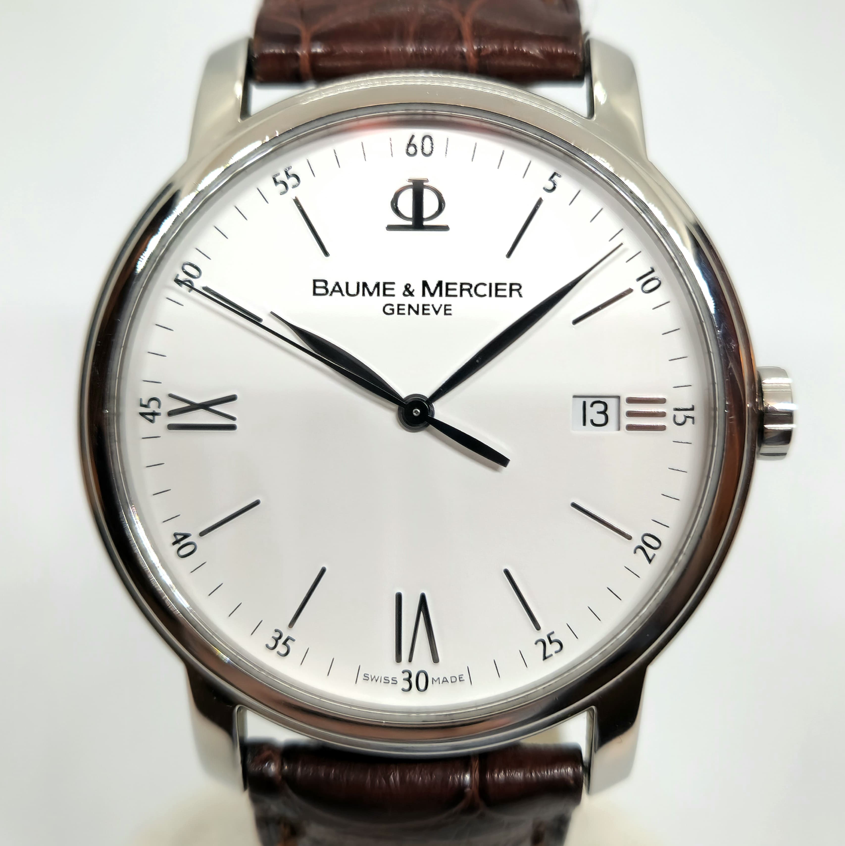 Reloj Baume & Mercier Classima Quartz acero plateado con correa marrón cocodrilo en Joyería Recoleta
