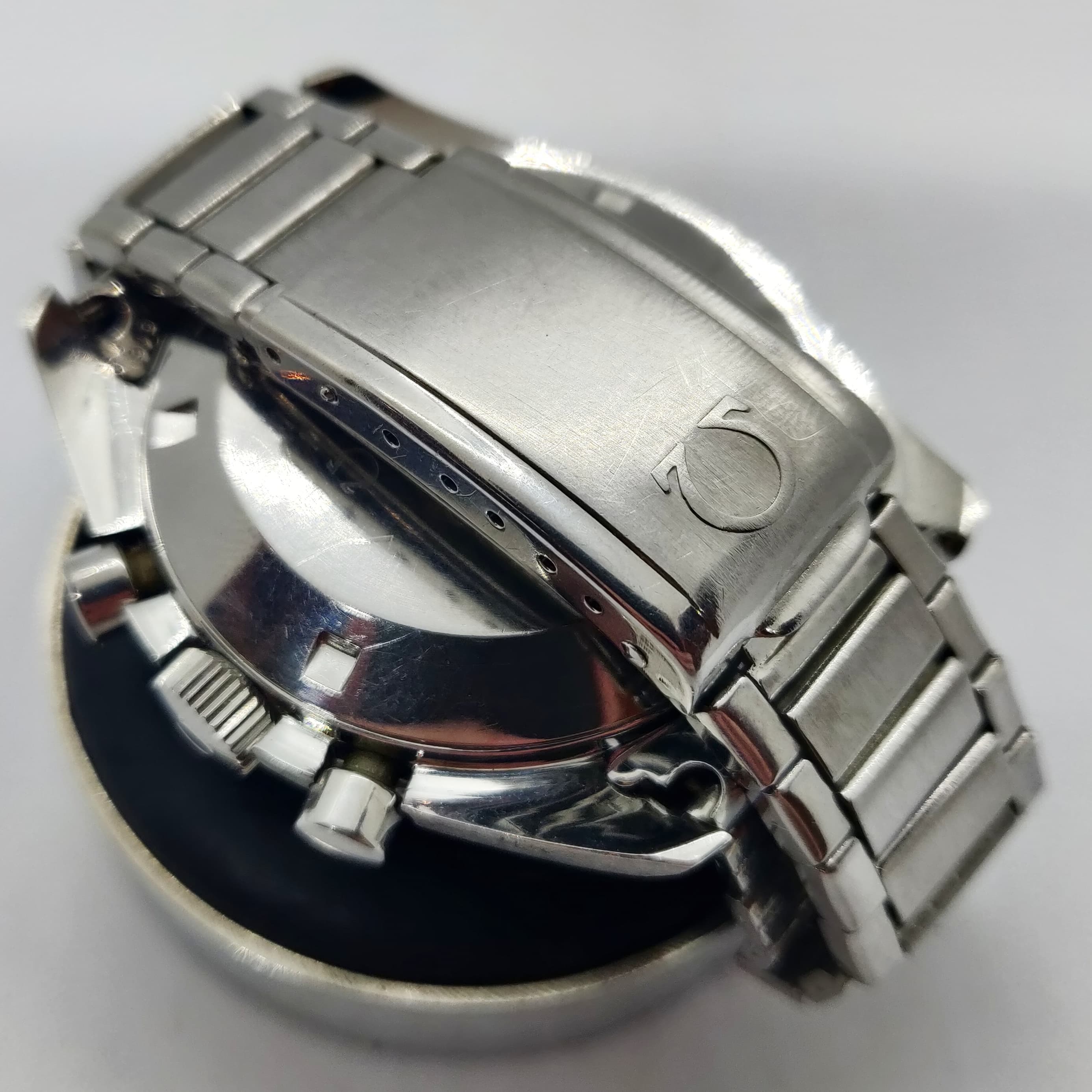 Omega Speedmaster Moonwatch 1960s — Joyería Recoleta