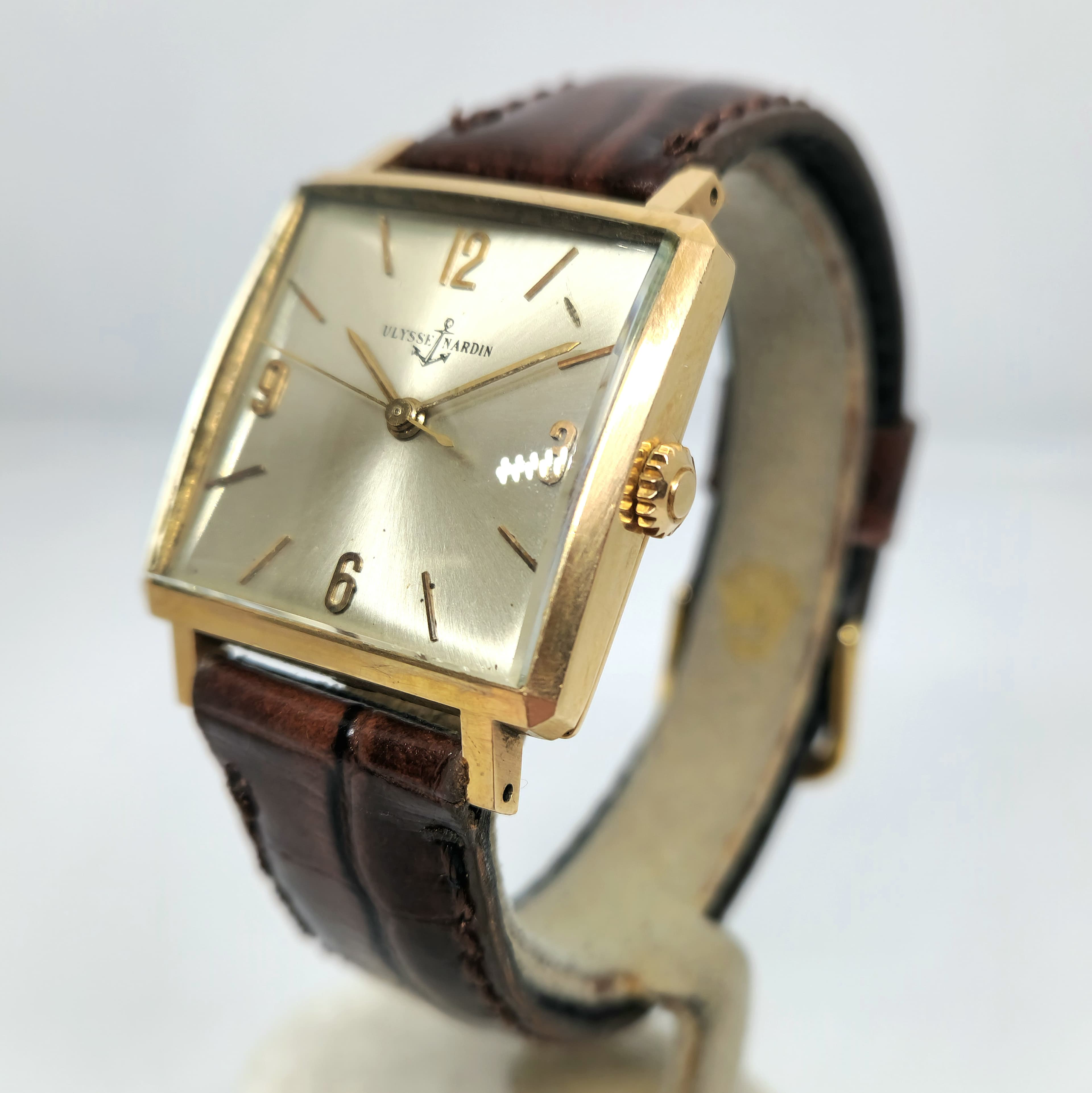 Ulysse Nardin Cuadrado Oro — Joyería Recoleta