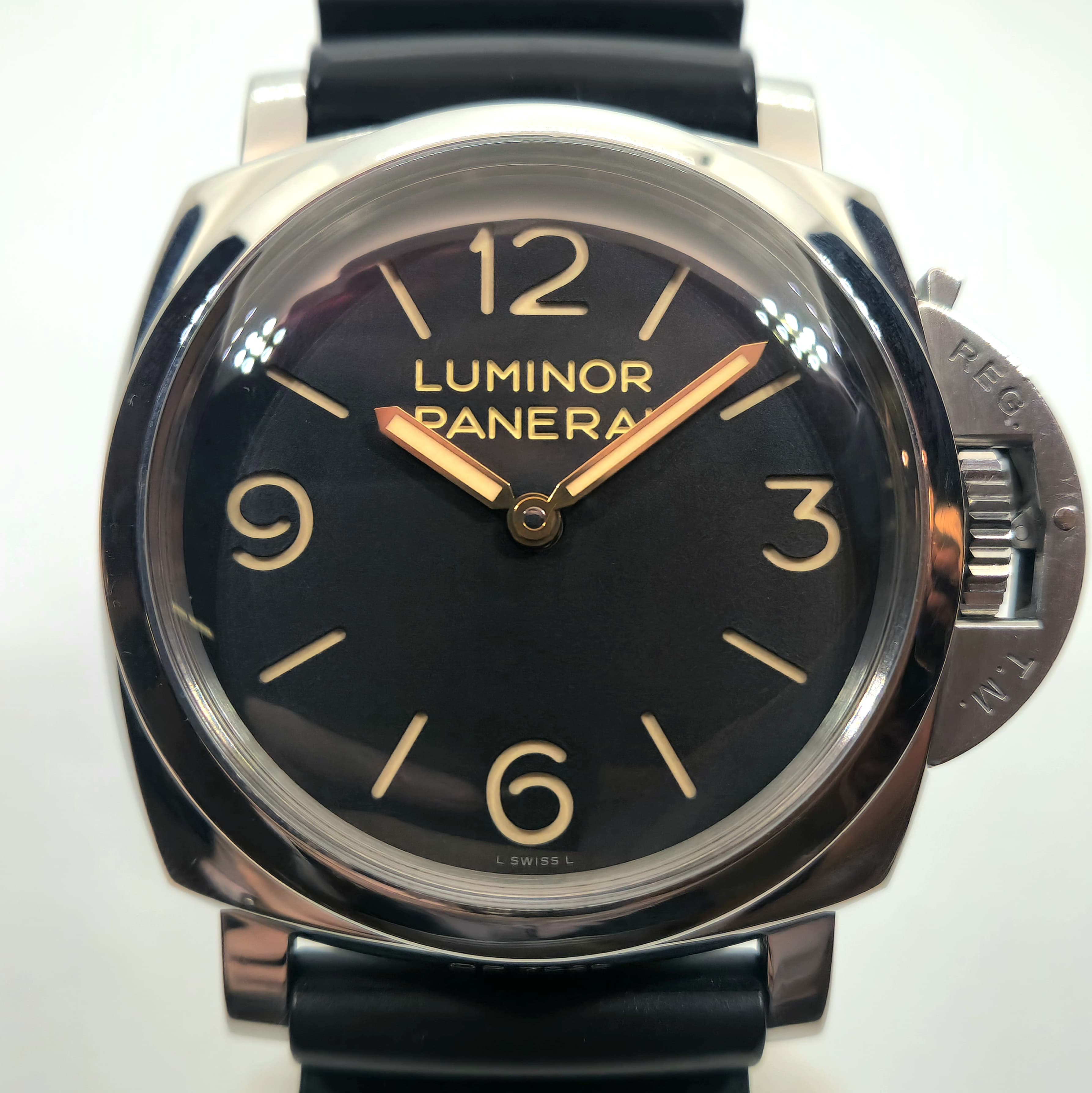 Reloj Panerai Luminor PAM00372 acero inoxidable esfera negra índices dorados en Joyería Recoleta