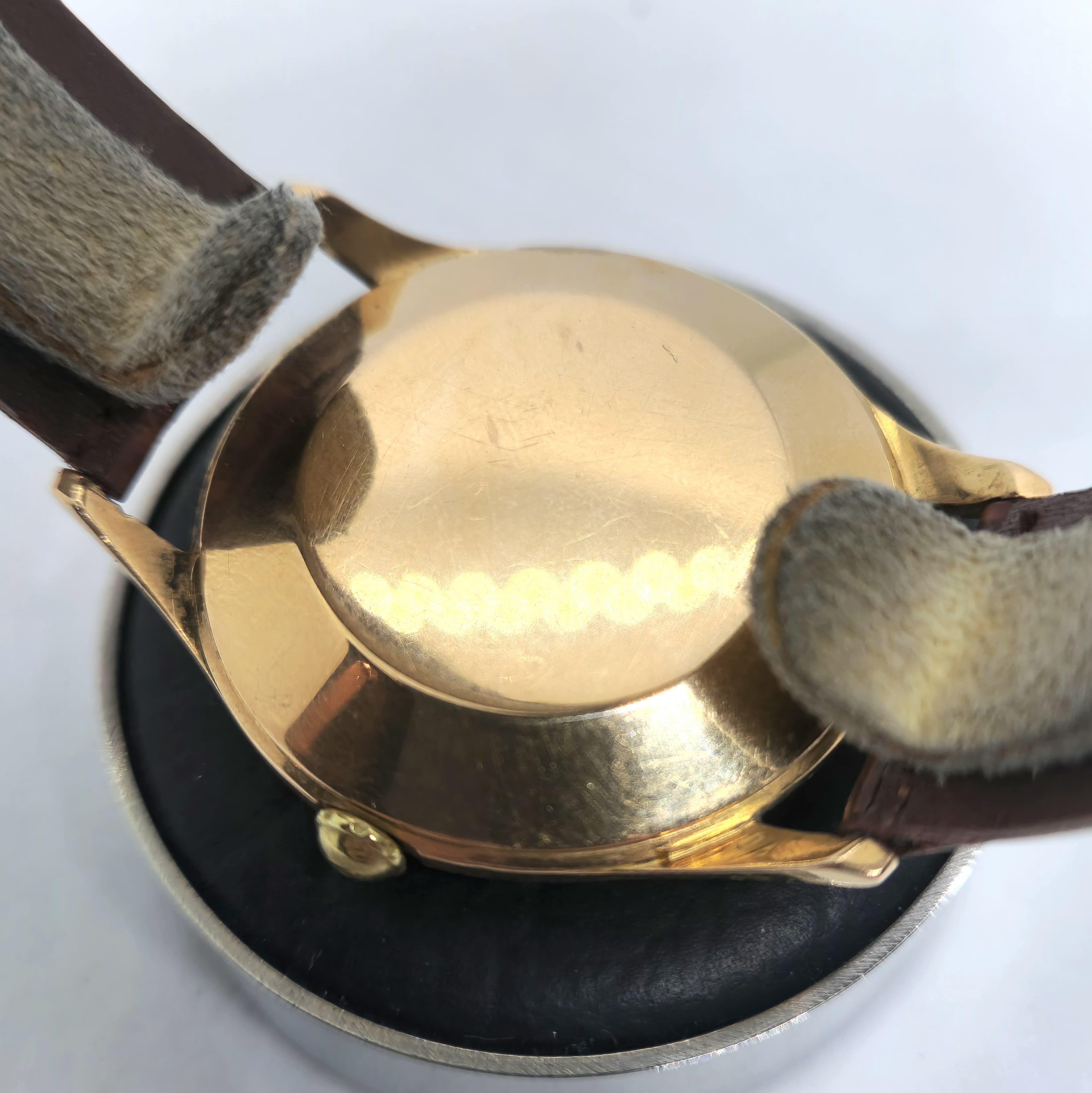 Girard Perregaux Gyromatic Oro — Joyería Recoleta