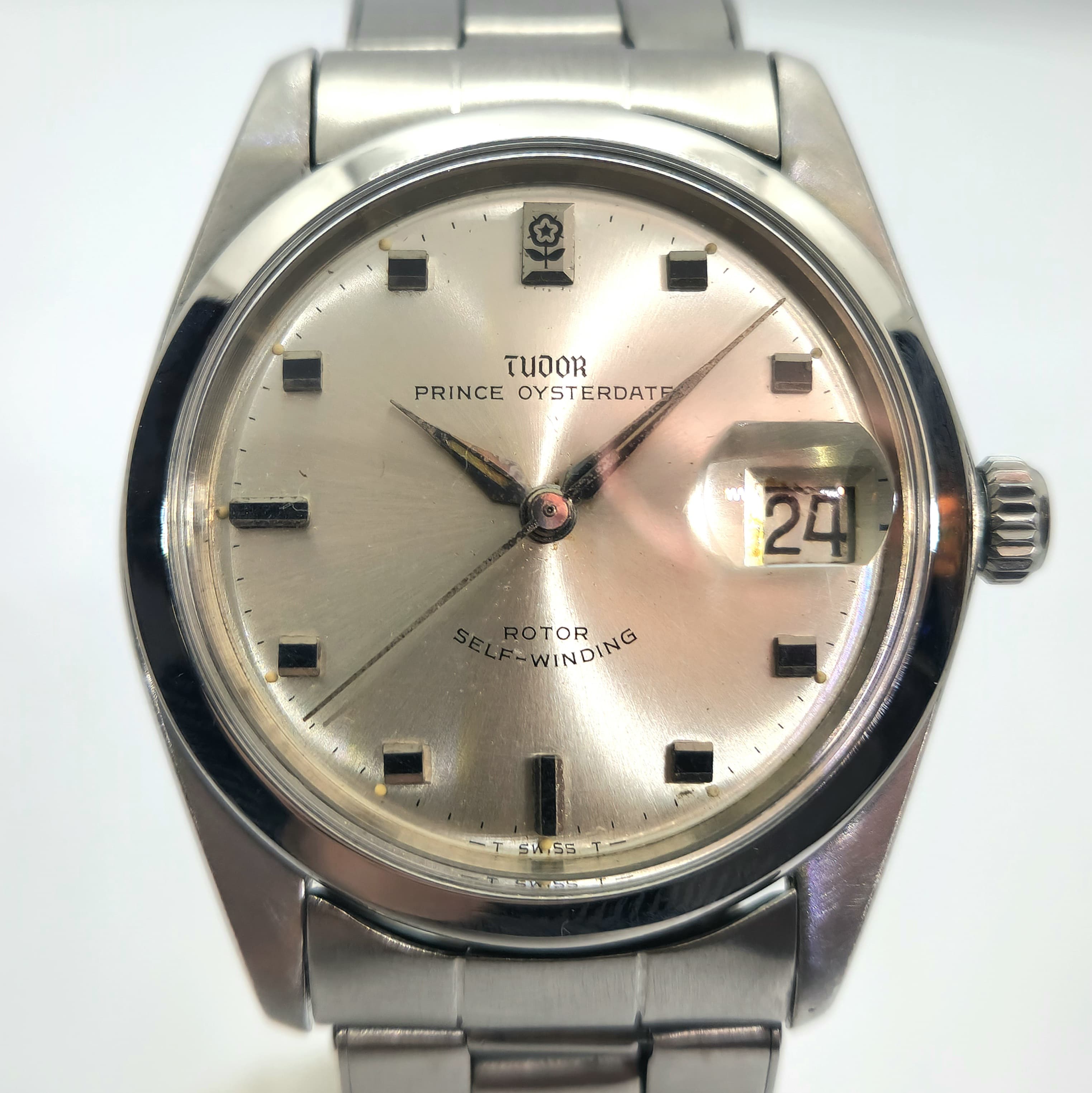 Reloj Tudor Prince Oysterdate acero inoxidable con esfera plateada sunburst y fecha en Joyería Recoleta