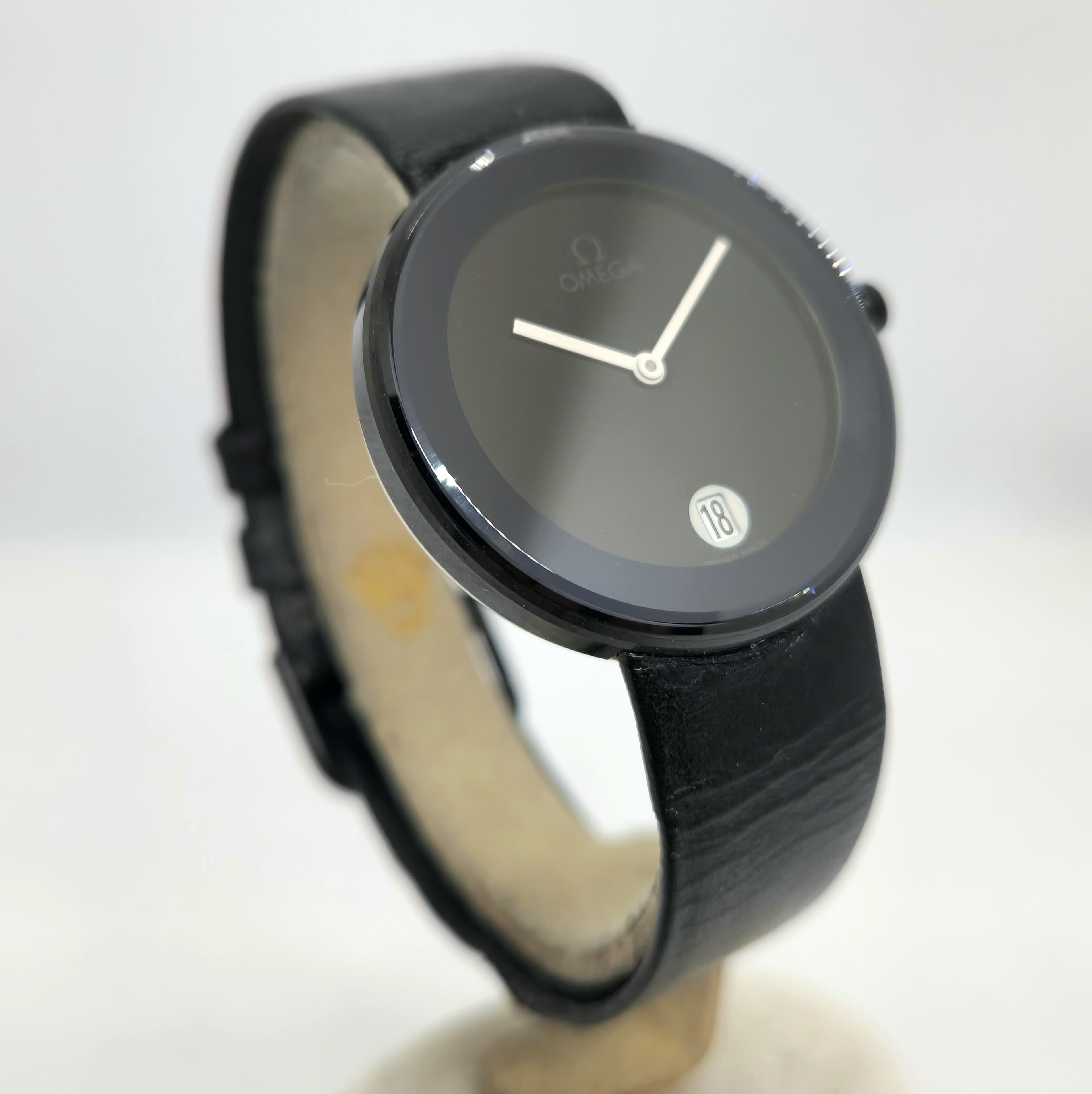Omega Art Collection Negro — Joyería Recoleta