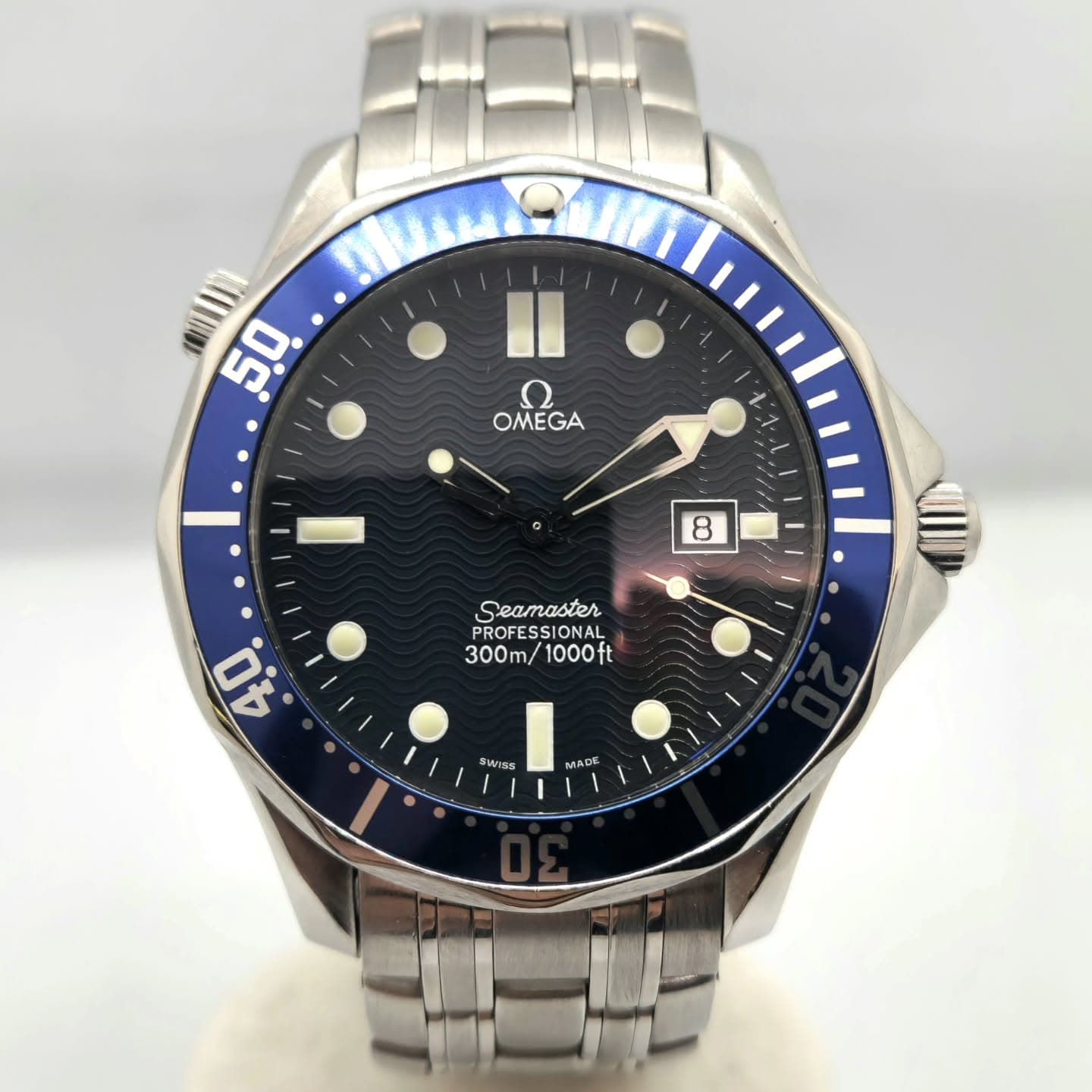Reloj Omega Seamaster Professional 300m acero azul 41mm James Bond en Joyería Recoleta