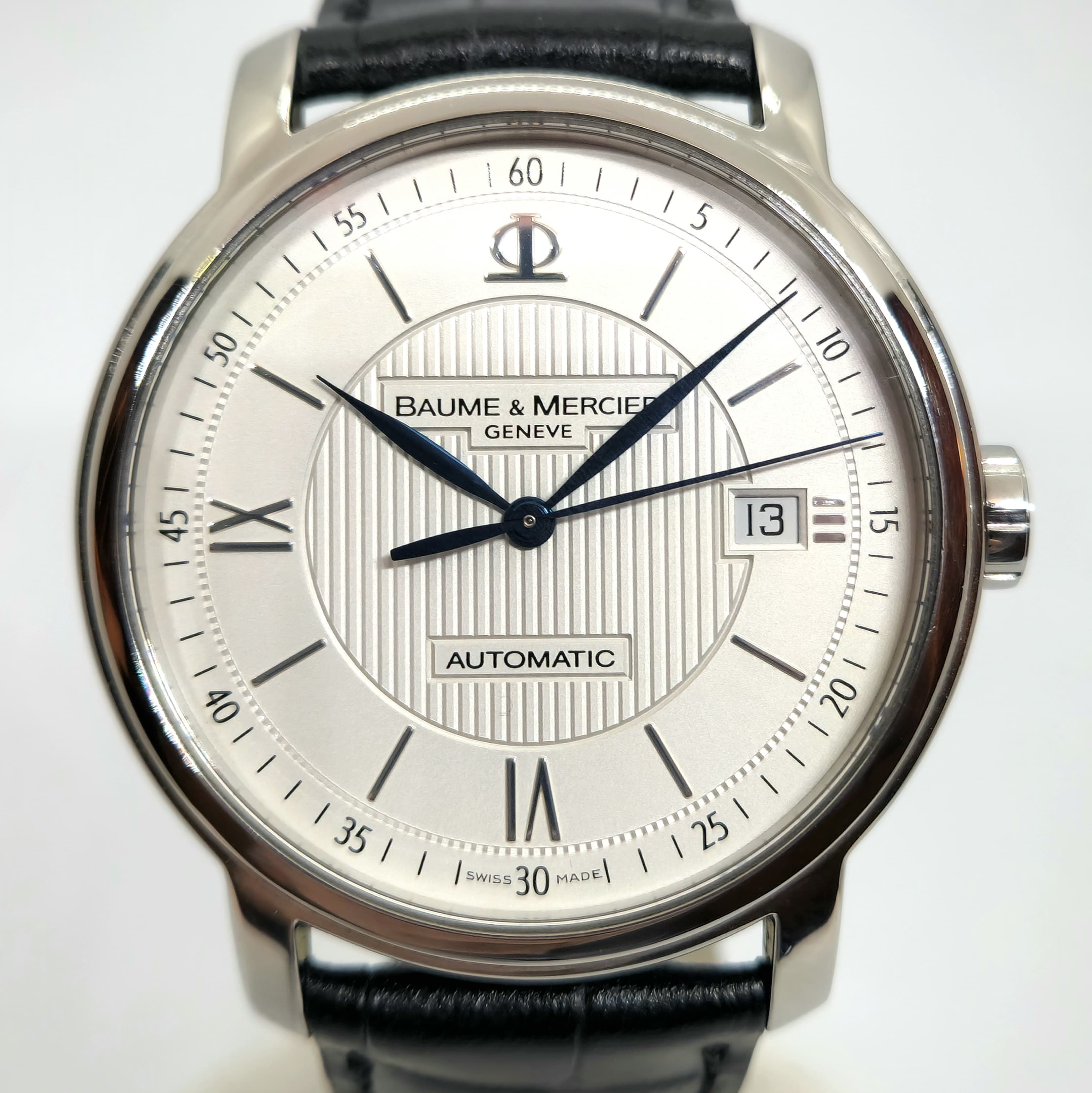Reloj Baume & Mercier Classima Automático acero plateado con correa negra en Joyería Recoleta