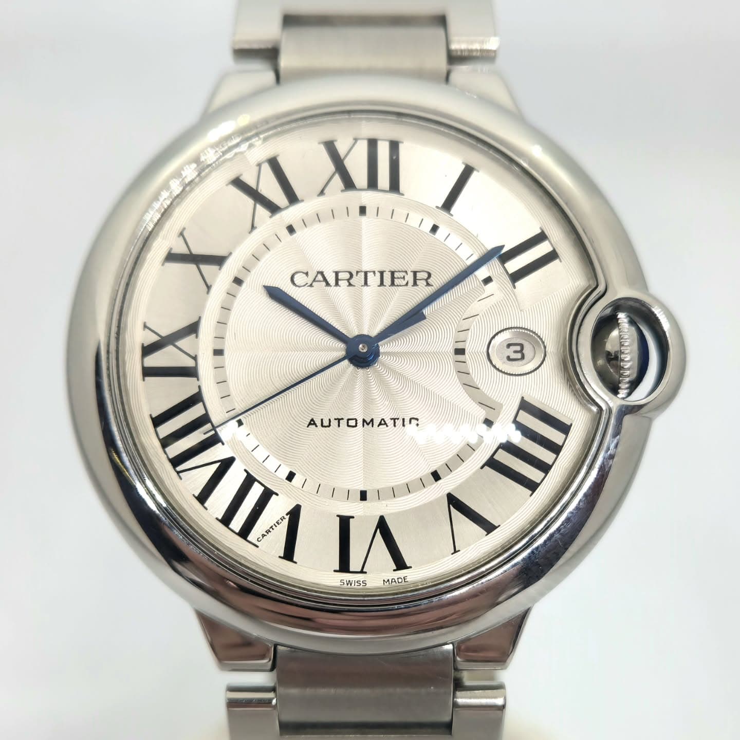 Reloj Cartier Ballon Bleu 42mm en acero con esfera plateada y agujas azules en Joyería Recoleta