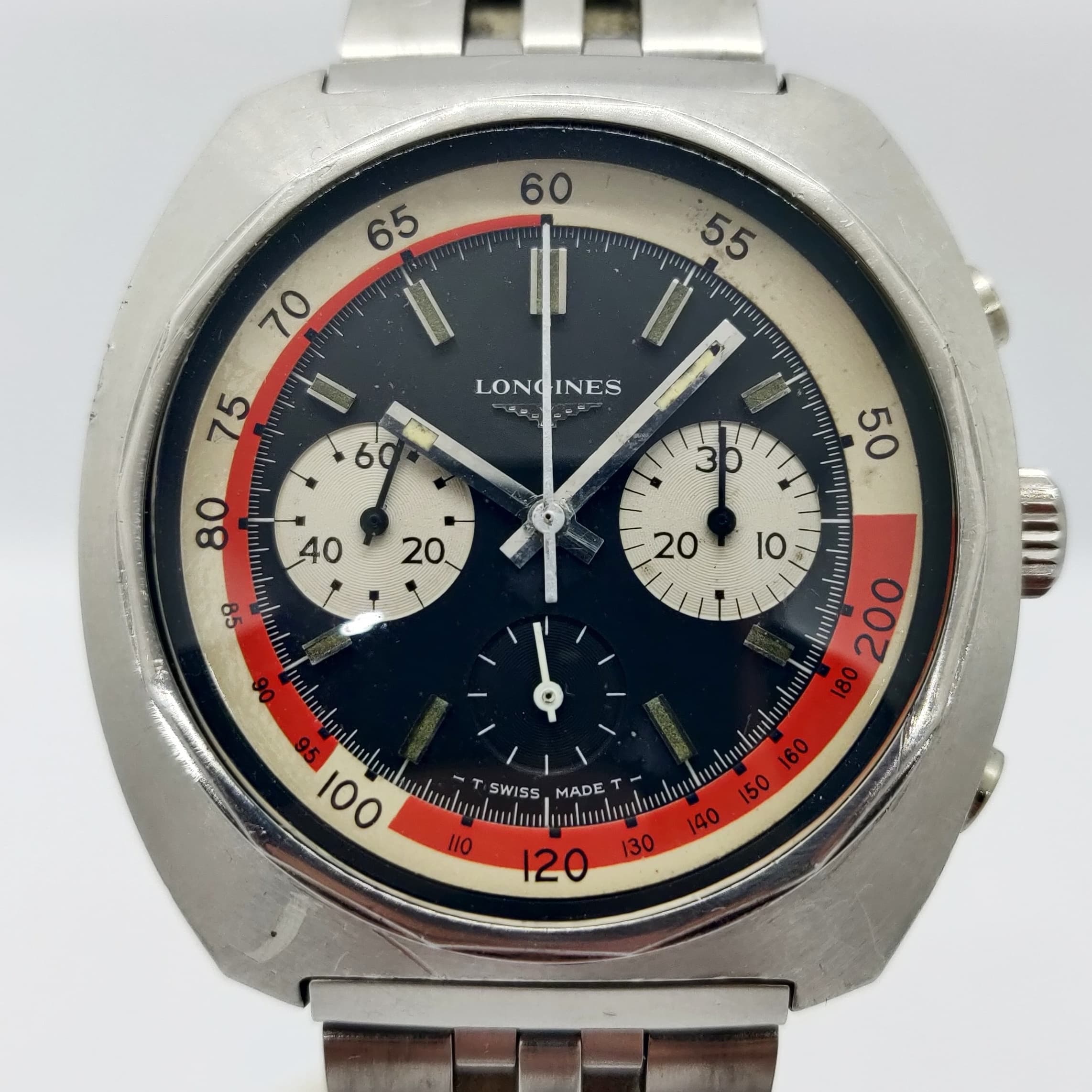 Reloj cronógrafo Longines vintage acero inoxidable esfera negra y roja tres contadores en Joyería Recoleta