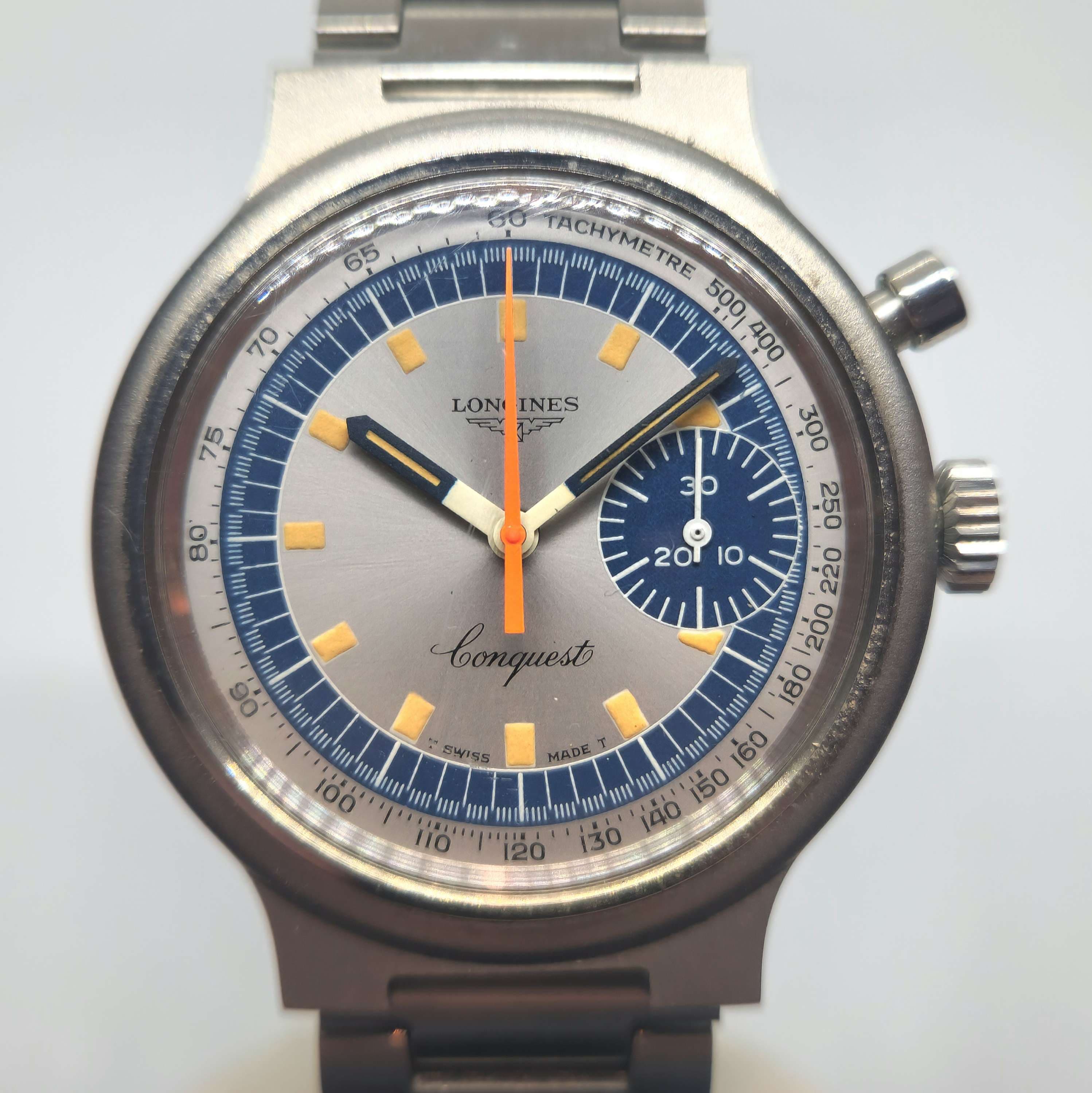 Reloj cronógrafo Longines Conquest vintage acero plateado esfera azul y naranja en Joyería Recoleta