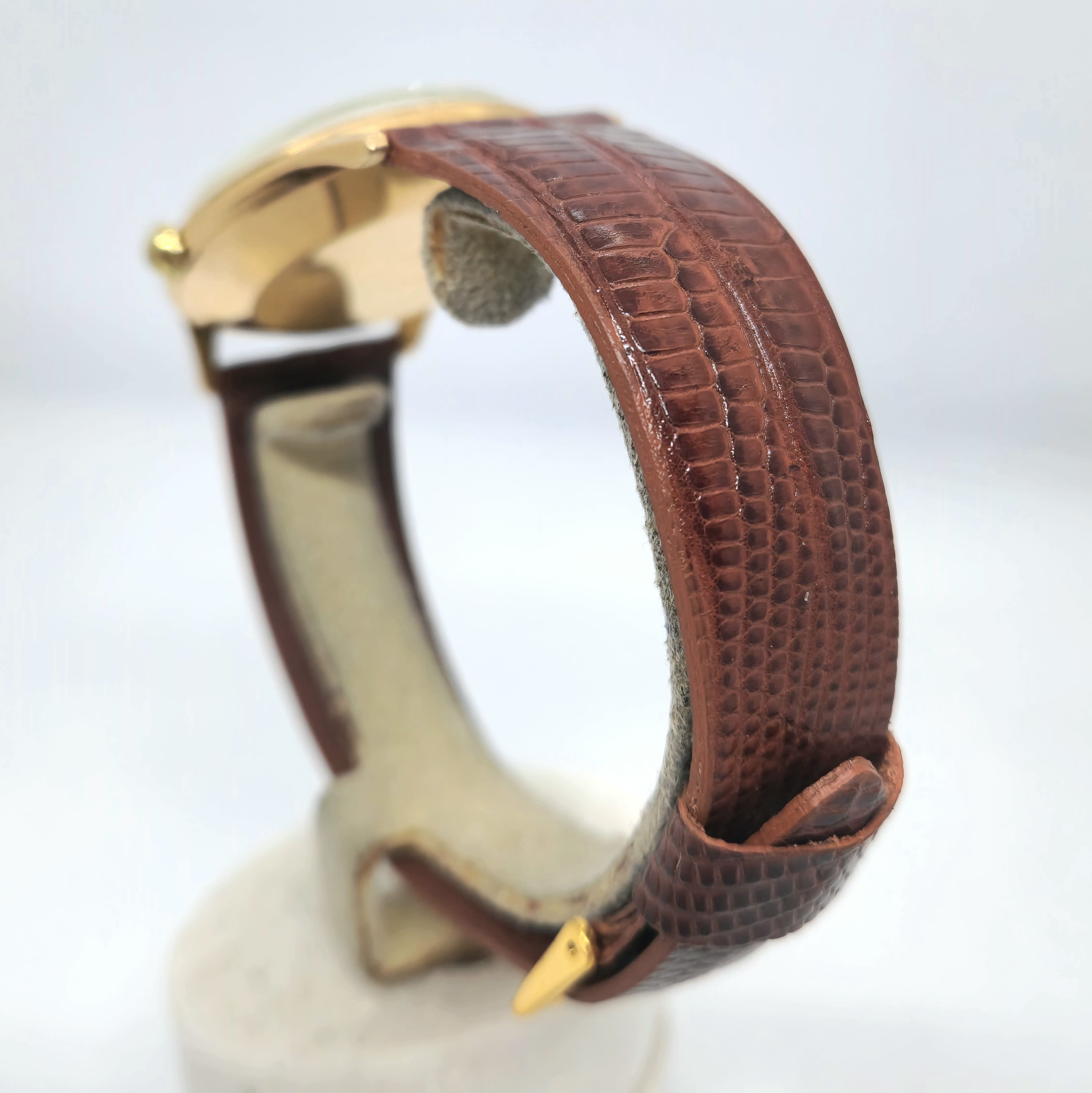 Girard Perregaux Gyromatic Oro — Joyería Recoleta