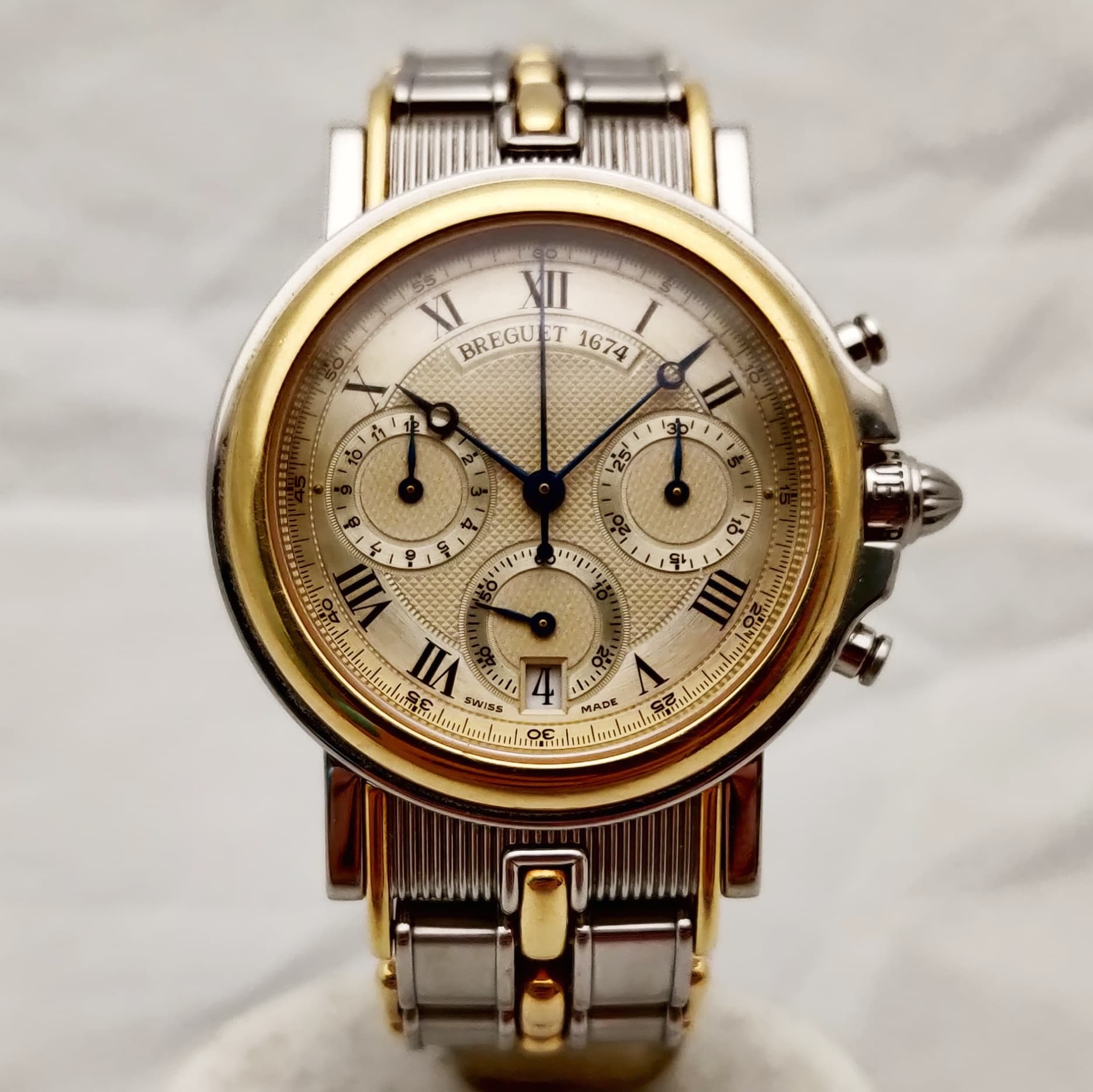 Reloj cronógrafo Breguet Marine bicolor oro amarillo y acero con tres contadores en Joyería Recoleta