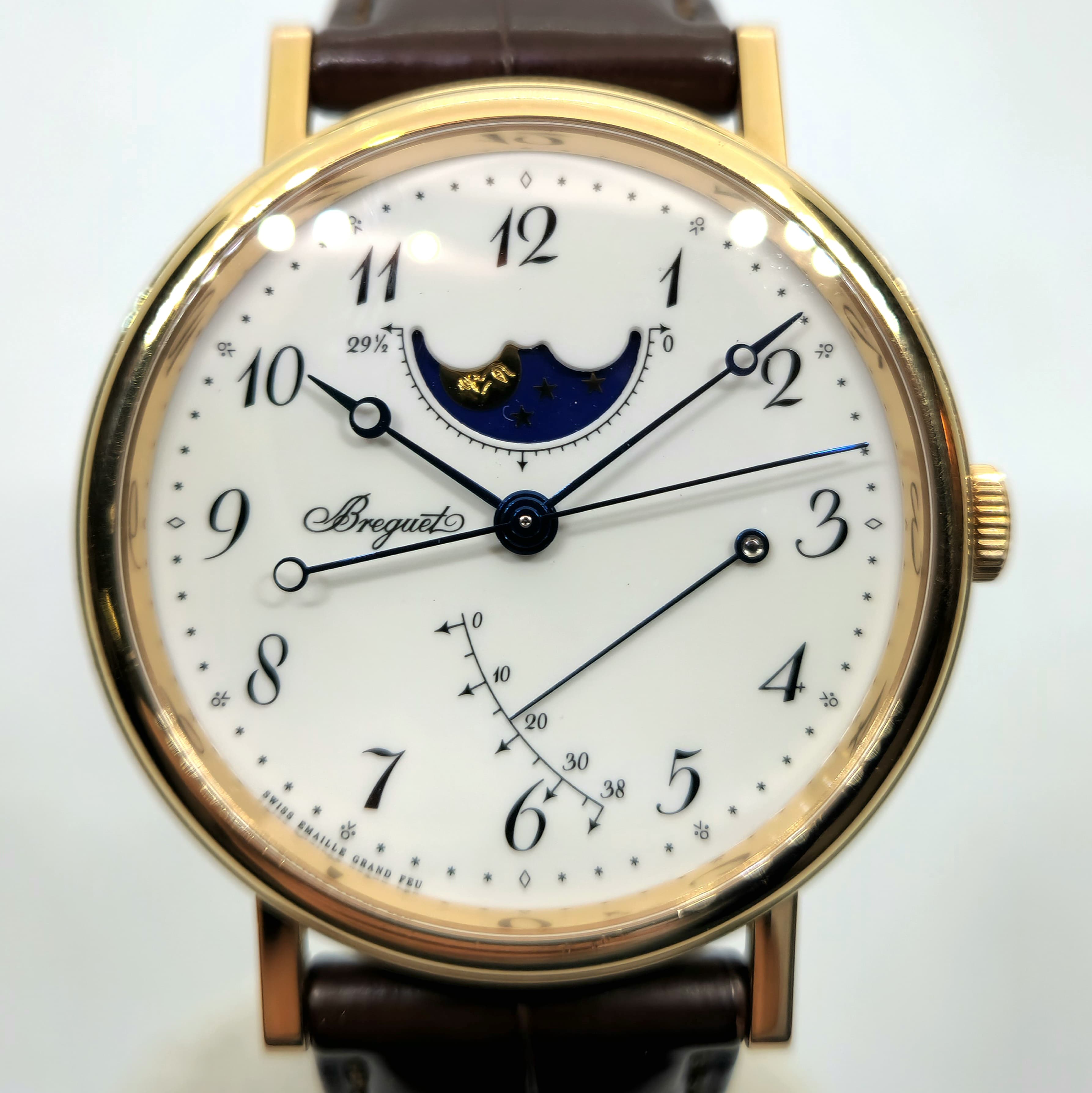 Reloj Breguet Classique ref. 7787 en oro amarillo con fase lunar y esmalte grand feu en Joyería Recoleta