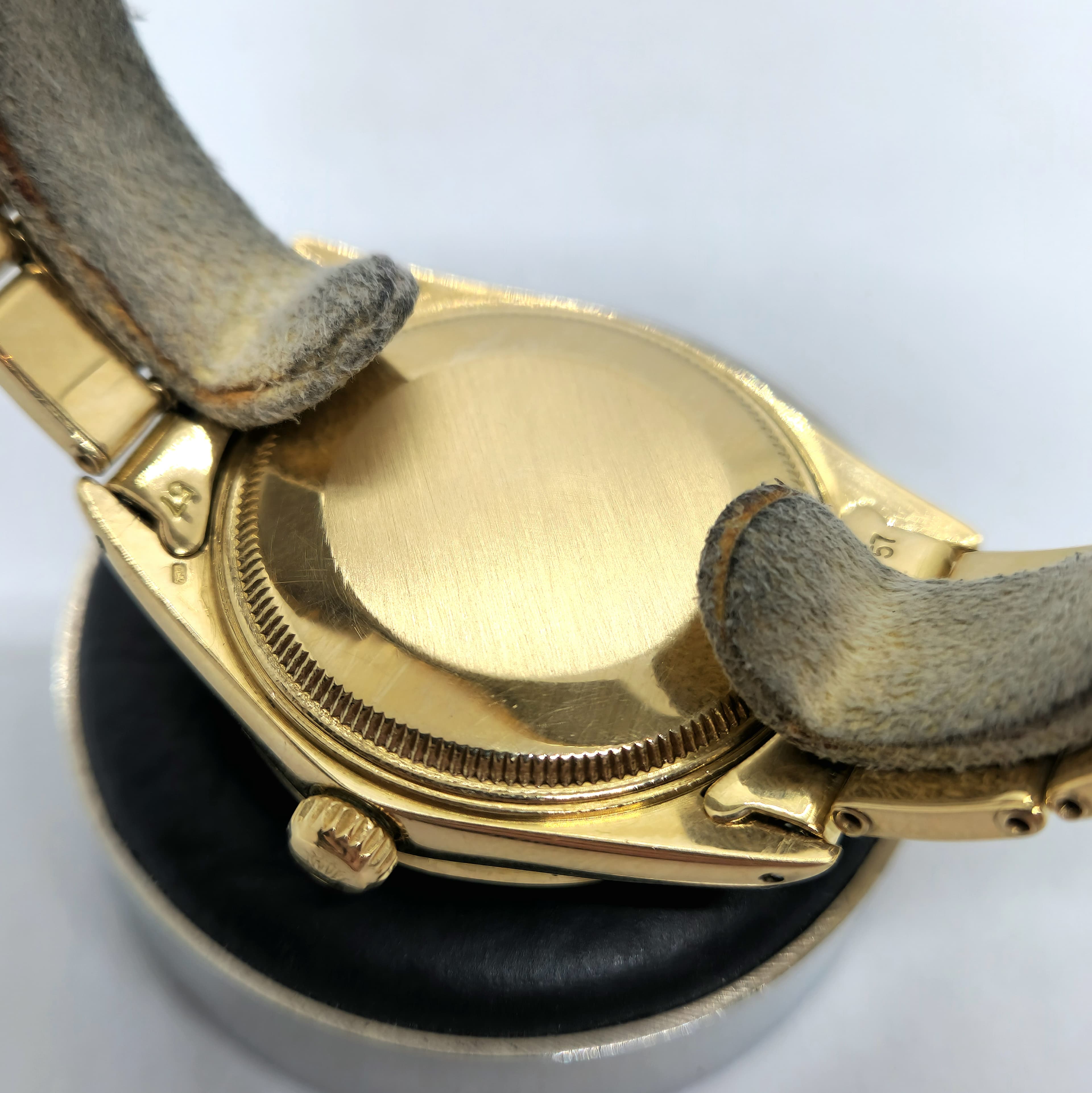 Rolex Date ref. 1501 Oro — Relojes Exclusivos BA