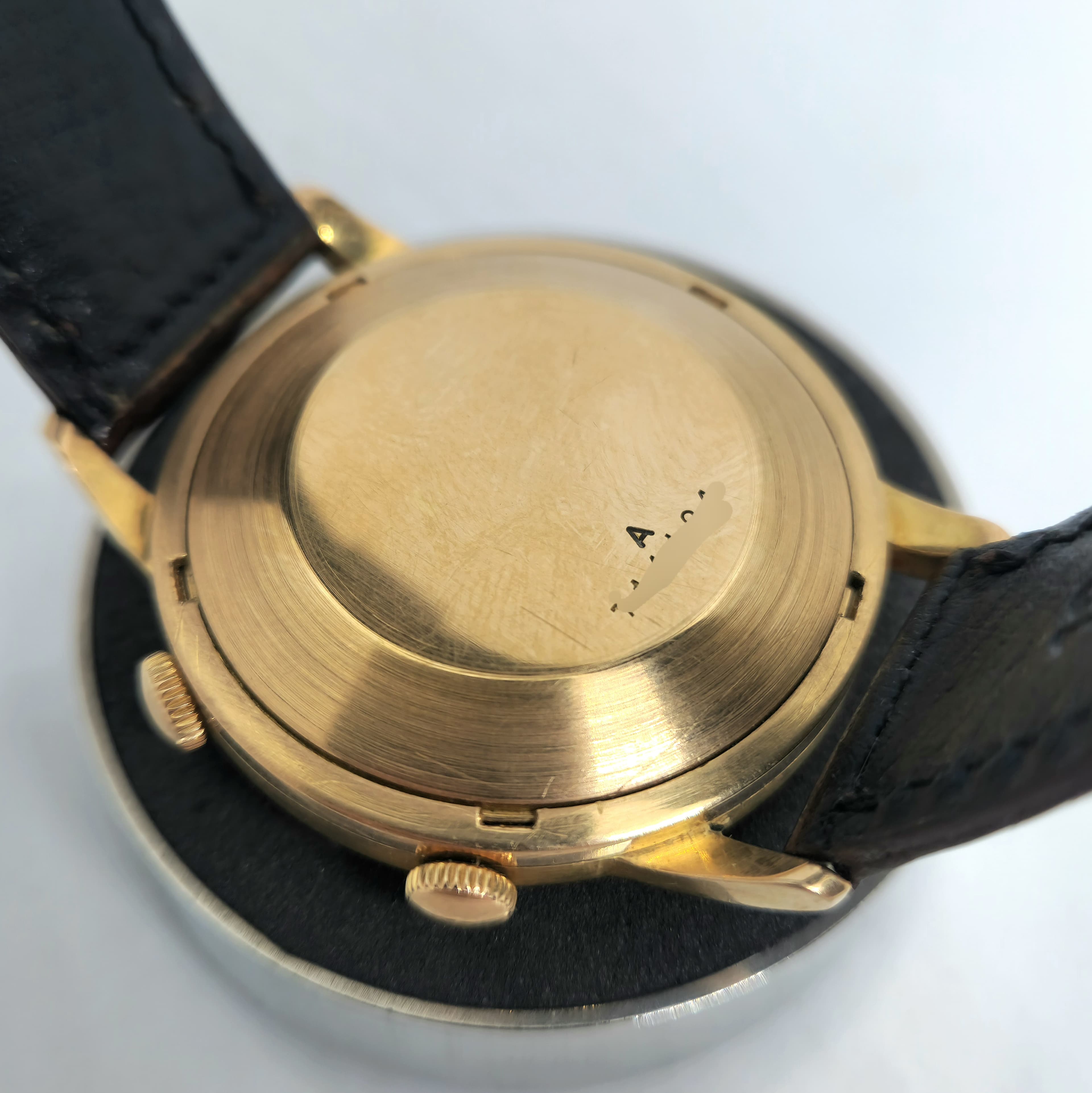 Jaeger-LeCoultre Memovox Oro Rosa — Joyería Recoleta