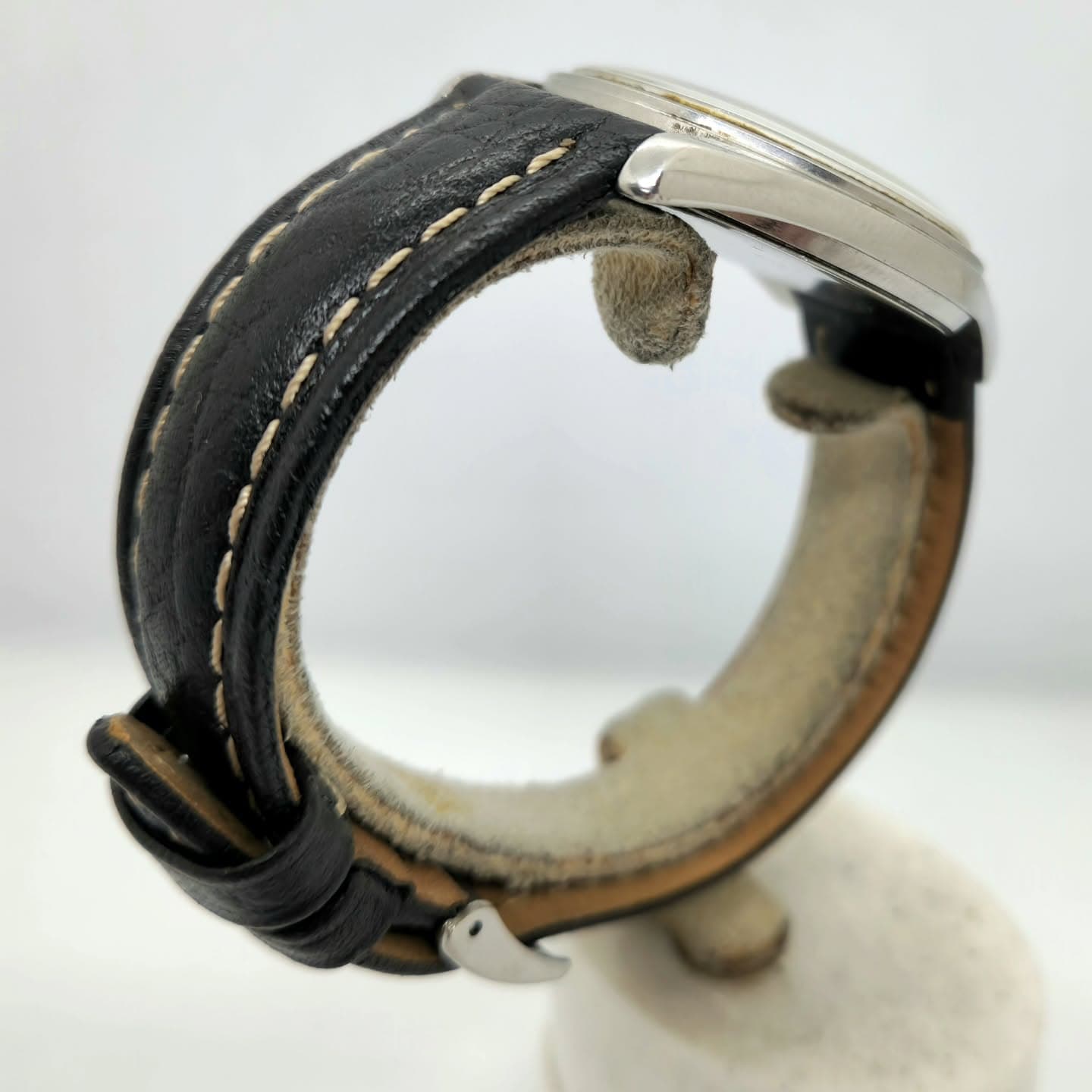 Omega Ranchero 2990 Negro — Joyería Recoleta