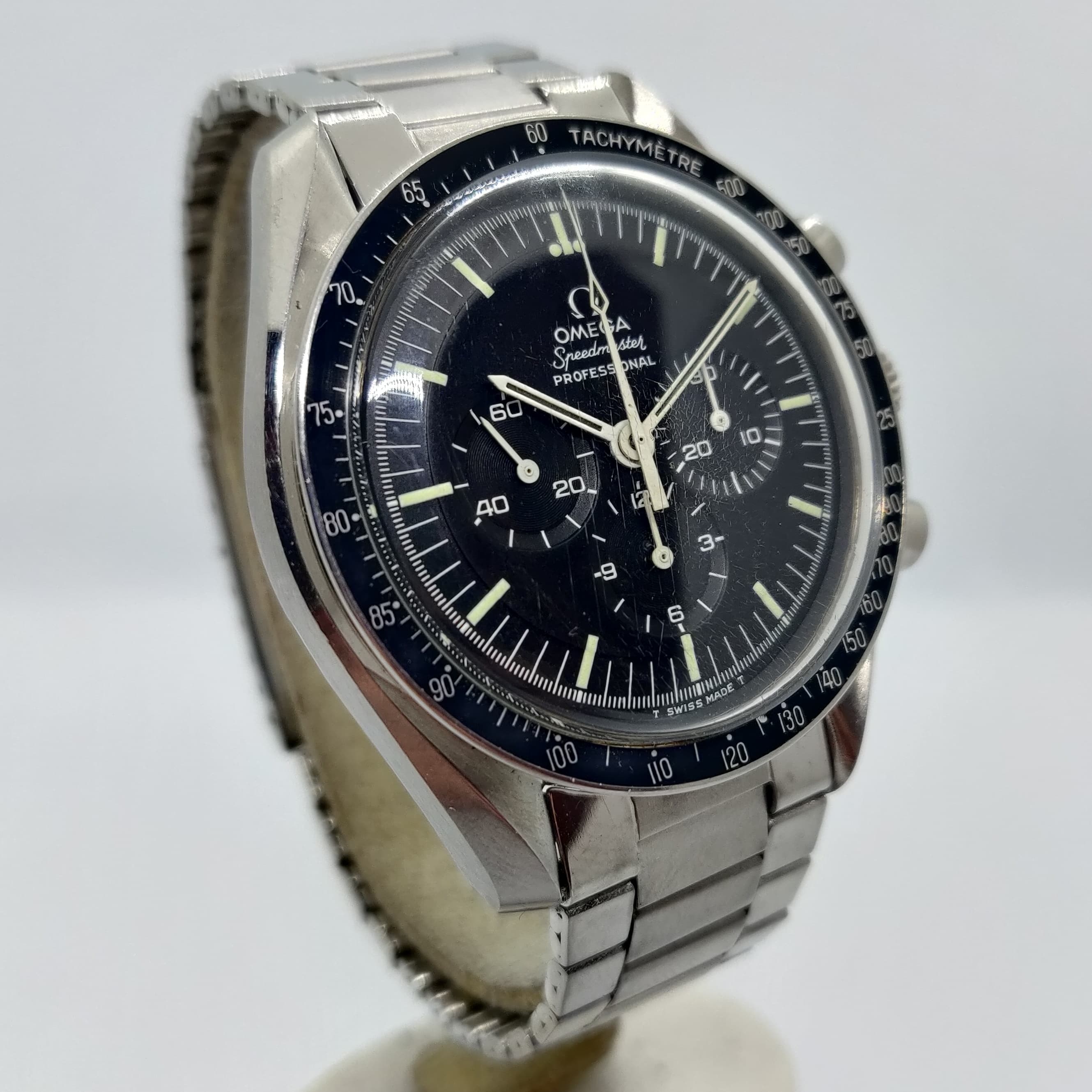 Omega Speedmaster Moonwatch 1960s — Joyería Recoleta