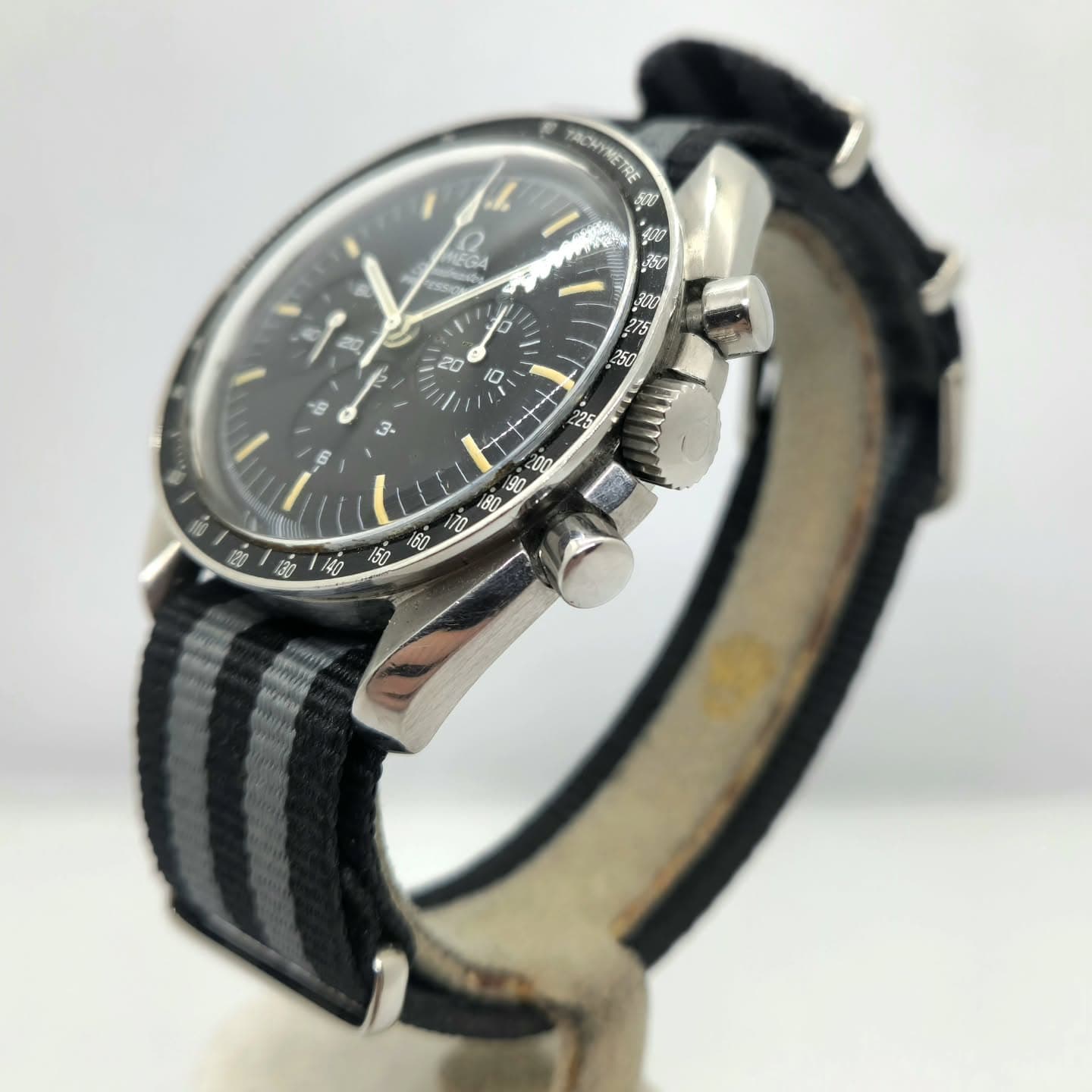 Omega Speedmaster Moonwatch — Joyería Recoleta