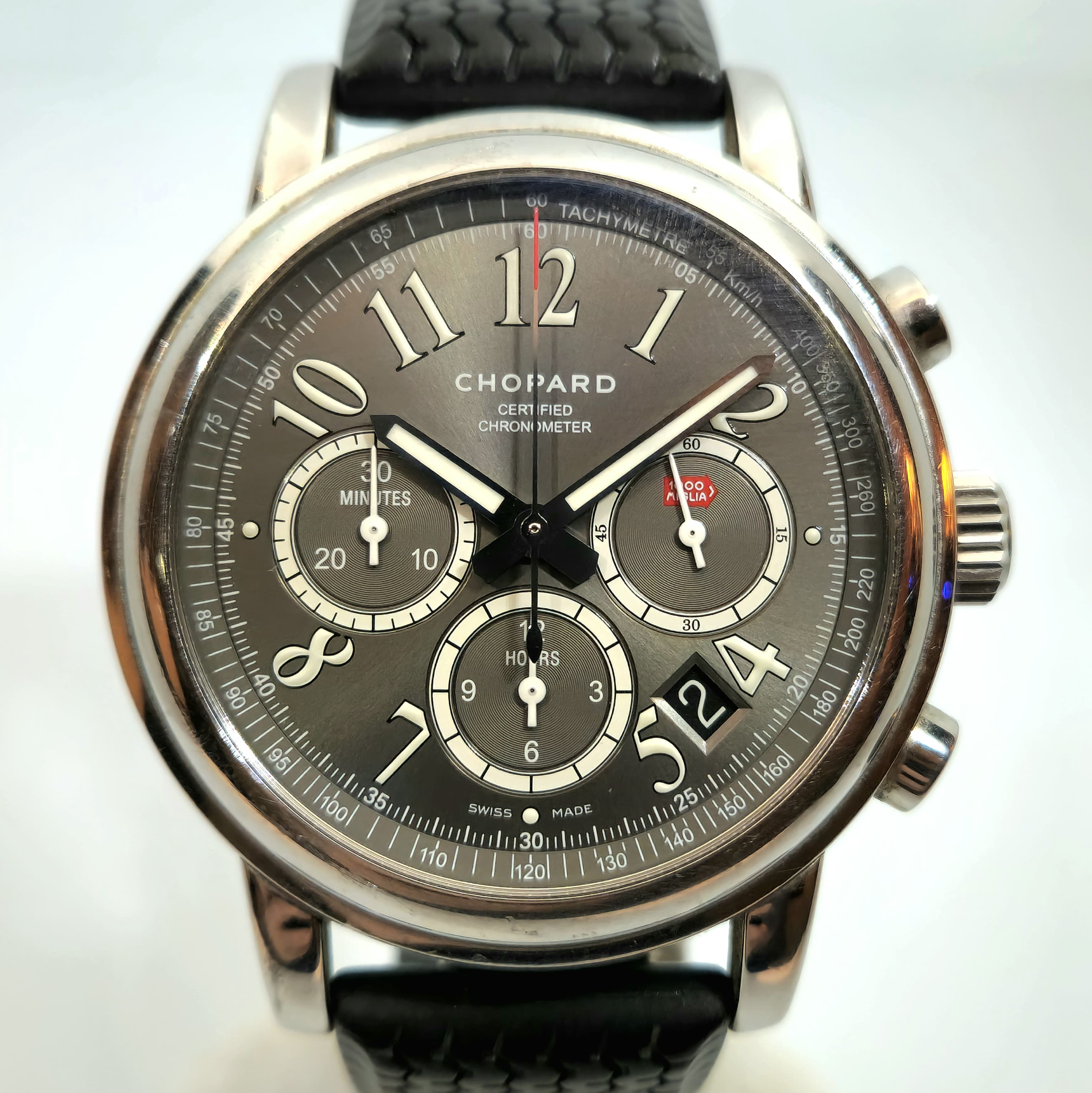 Reloj cronógrafo Chopard Mille Miglia en acero inoxidable con esfera gris y taquímetro en Joyería Recoleta