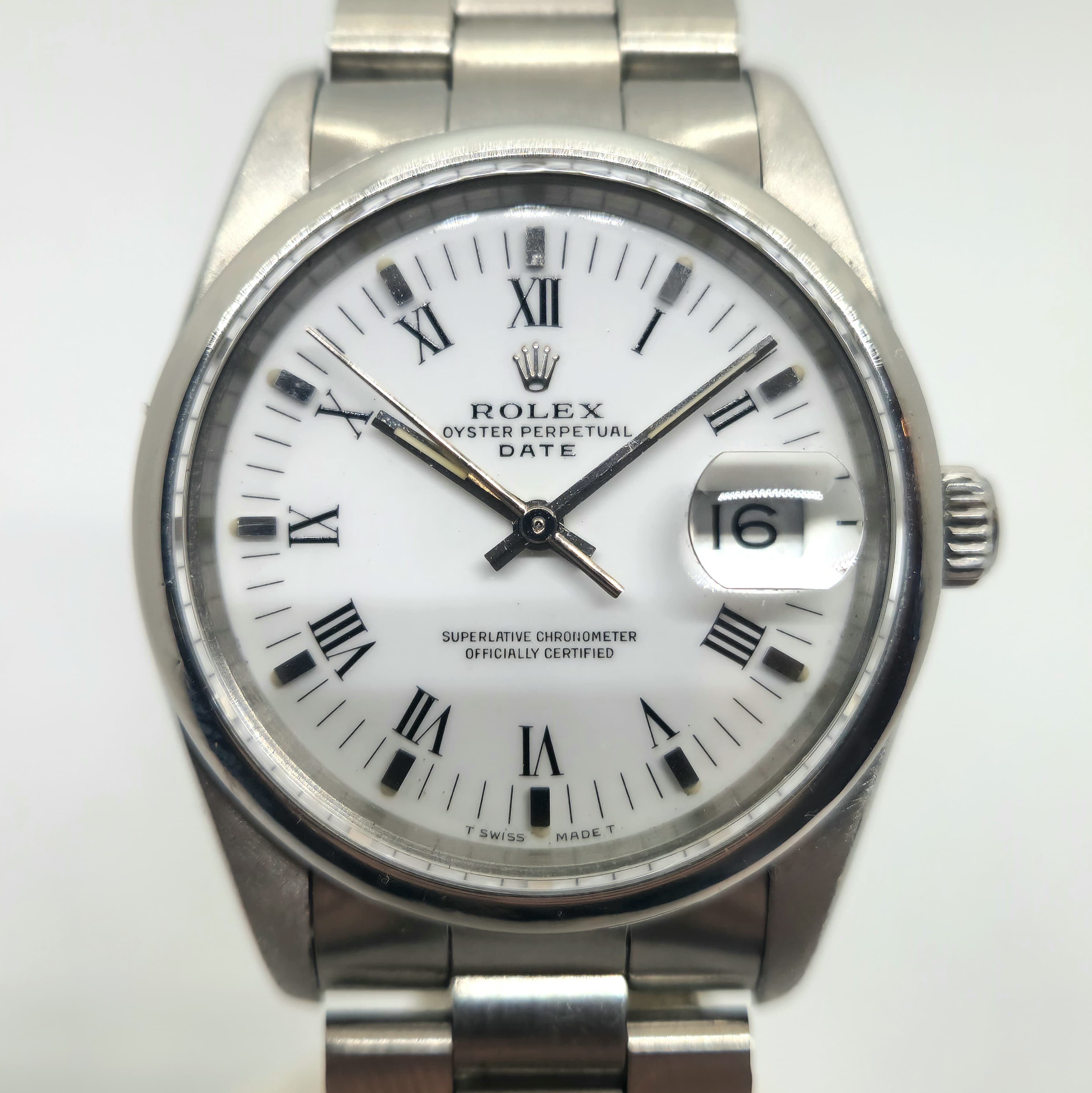 Reloj Rolex Oyster Perpetual Date acero inoxidable esfera blanca romana en Joyería Recoleta